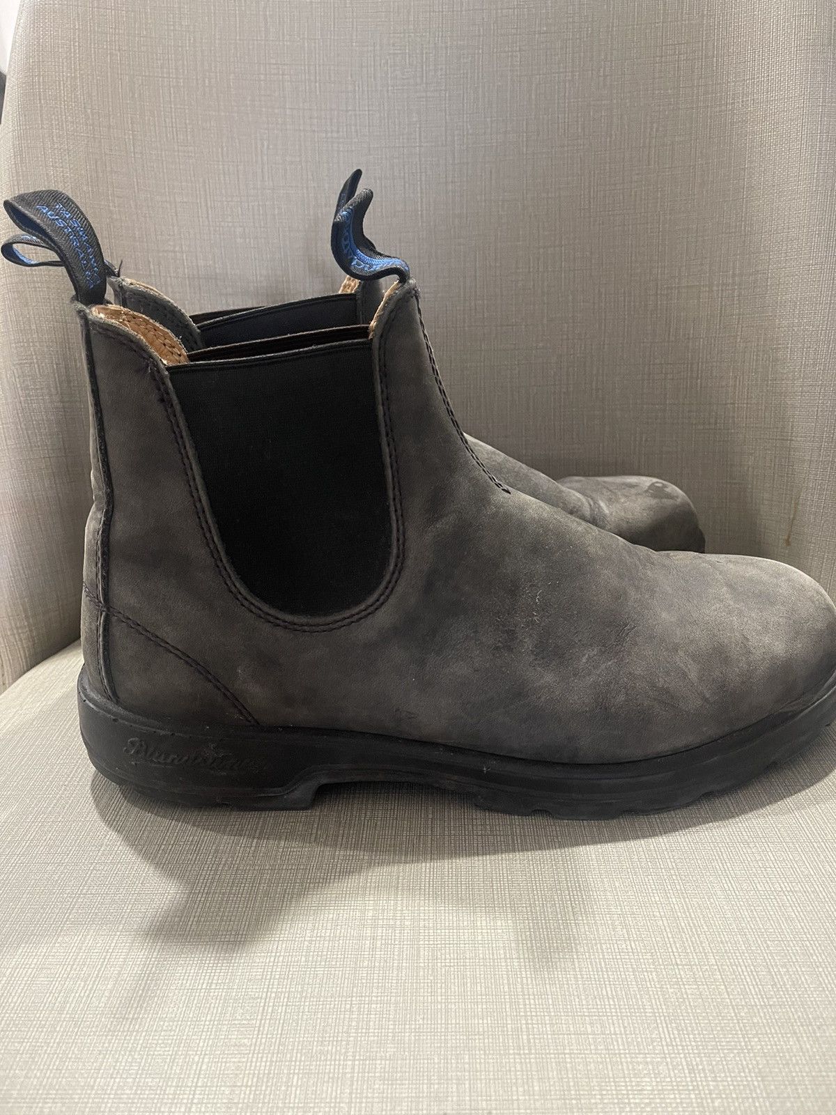 Blundstone Charcoal Blundstone Boots with Fur Insoles Size US 9.5 / EU 42-43 - 1 Thumbnail