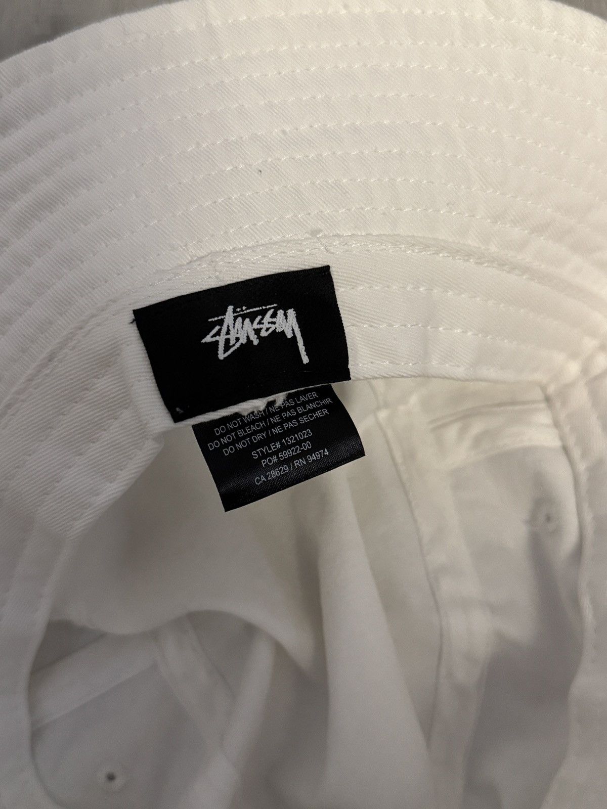 Stussy BRAND NEW Stussy Bucket Hat Size ONE SIZE - 3 Thumbnail