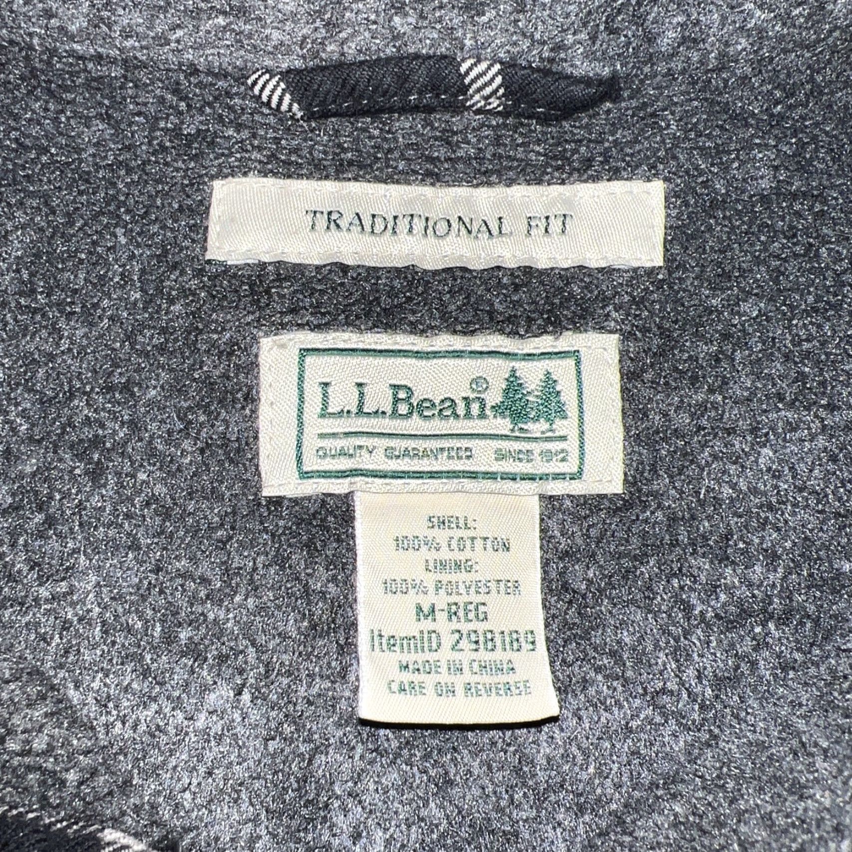 Vintage L.L. Bean Gray Plaid Fleece Lined Flannel Button-Up Shirt Mens Size M Size US M / EU 48-50 / 2 - 3 Thumbnail