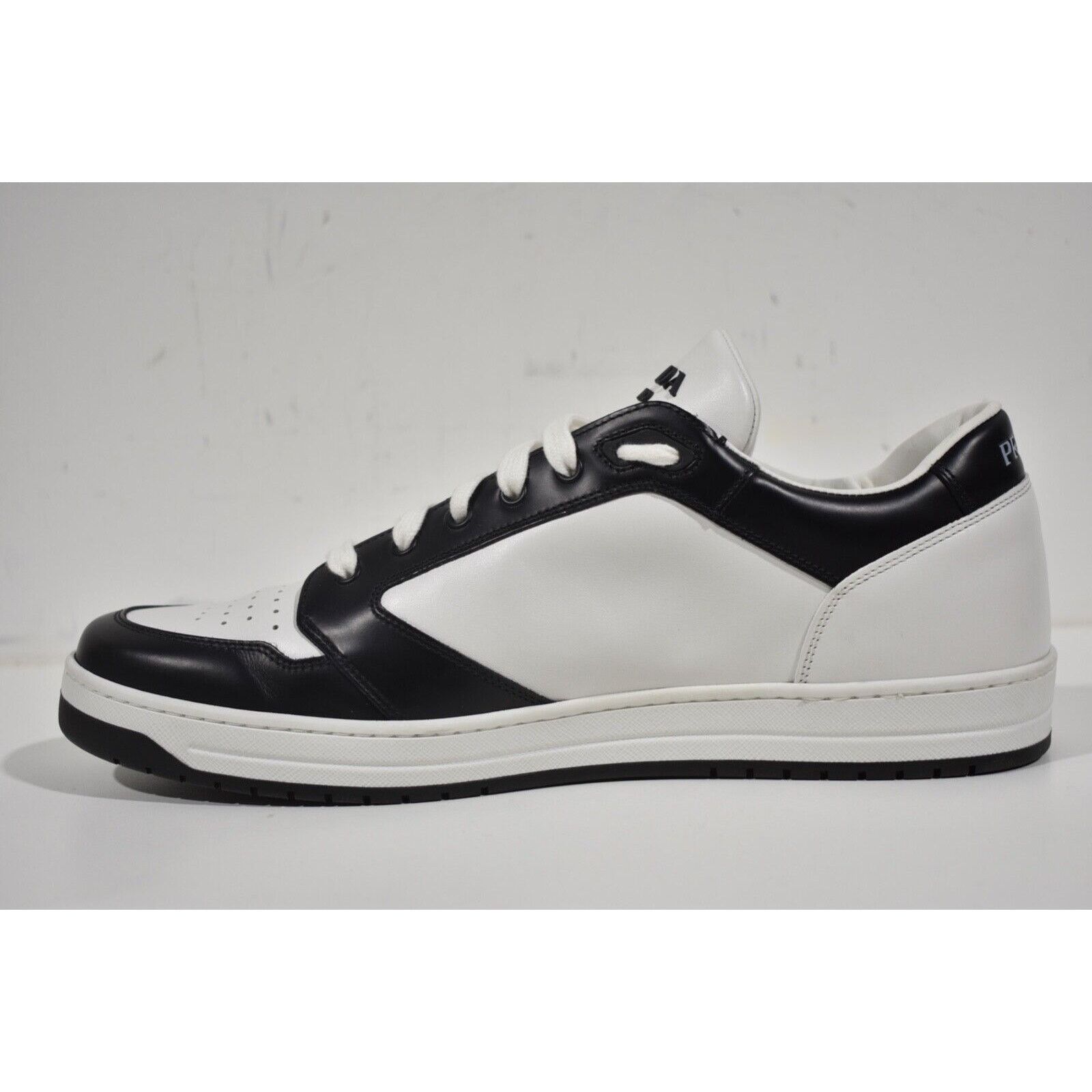 Prada Prada District Leather Flat Low Sneaker UK 11 US 12 Size US 12 / EU 45 - 11 Thumbnail