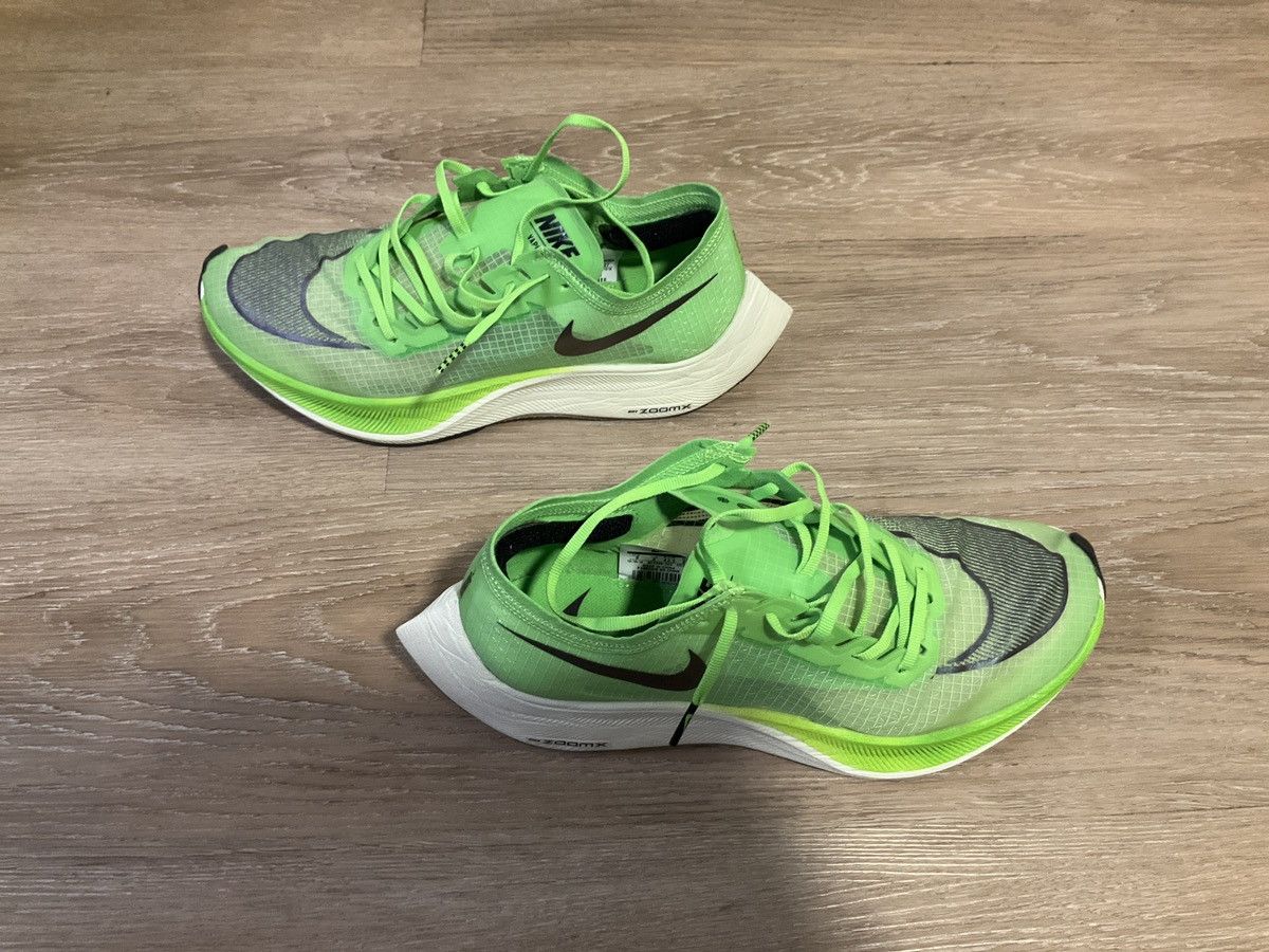 Nike Nike ZoomX Vaporfly Next% Electric Green Size US 9 / EU 42 - 3 Thumbnail
