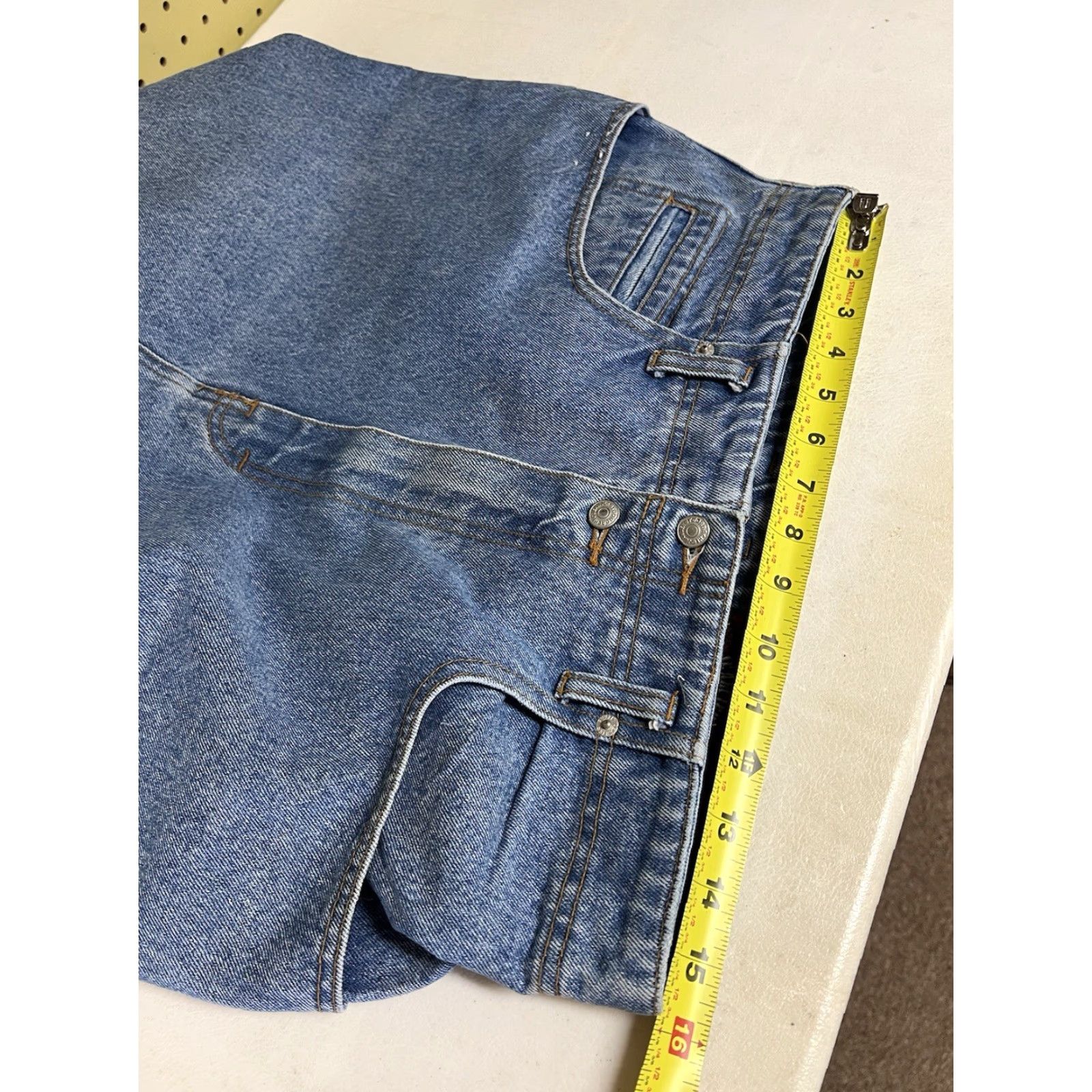 Jordache VINTAGE Jordache Denim Jean Long Skirt 15/16 Women Blue Cotton High Rise Pockets Zipper Slit 80s 90s Functional Condition: See Photos Size 36" / US 14 / IT 50 - 6 Thumbnail
