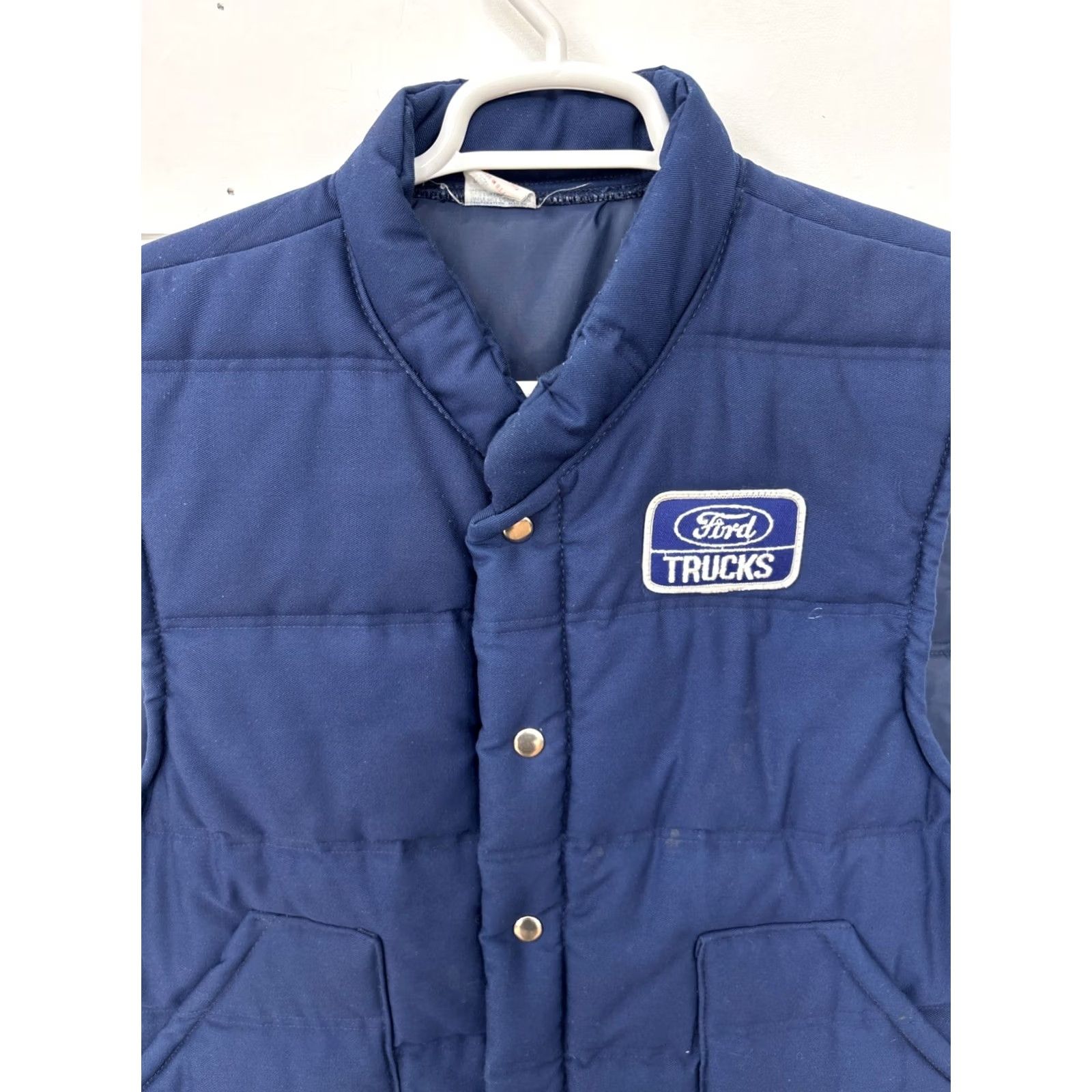 Ford VINTAGE Ford F-150 250 350 Trucks Blue Western Puffer Puffy Vest Mens Large Jacket Size US L / EU 52-54 / 3 - 2 Thumbnail