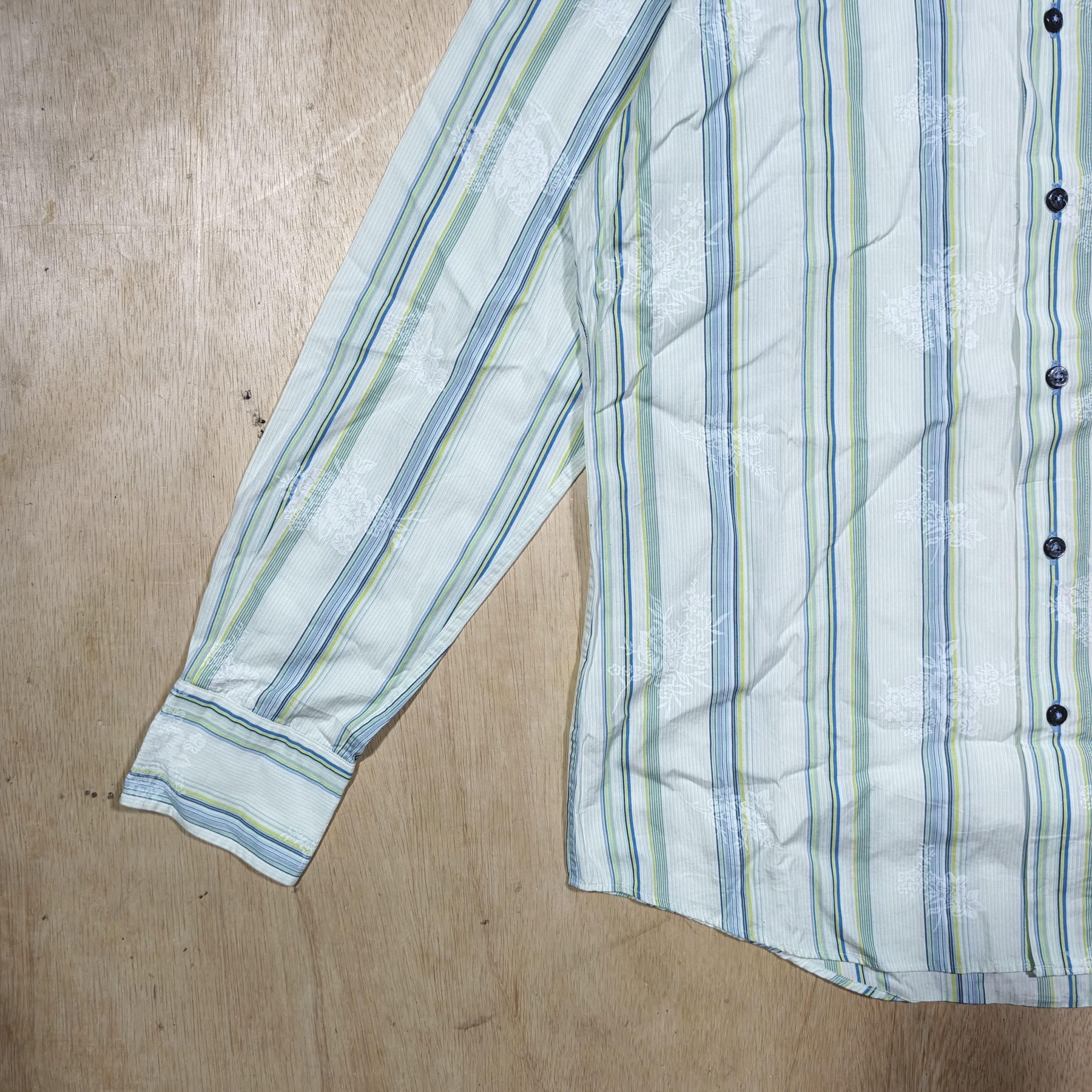Burberry BURBERRY BLACK LABEL Striped Monogram Floral Button Down Size US L / EU 52-54 / 3 - 3 Thumbnail
