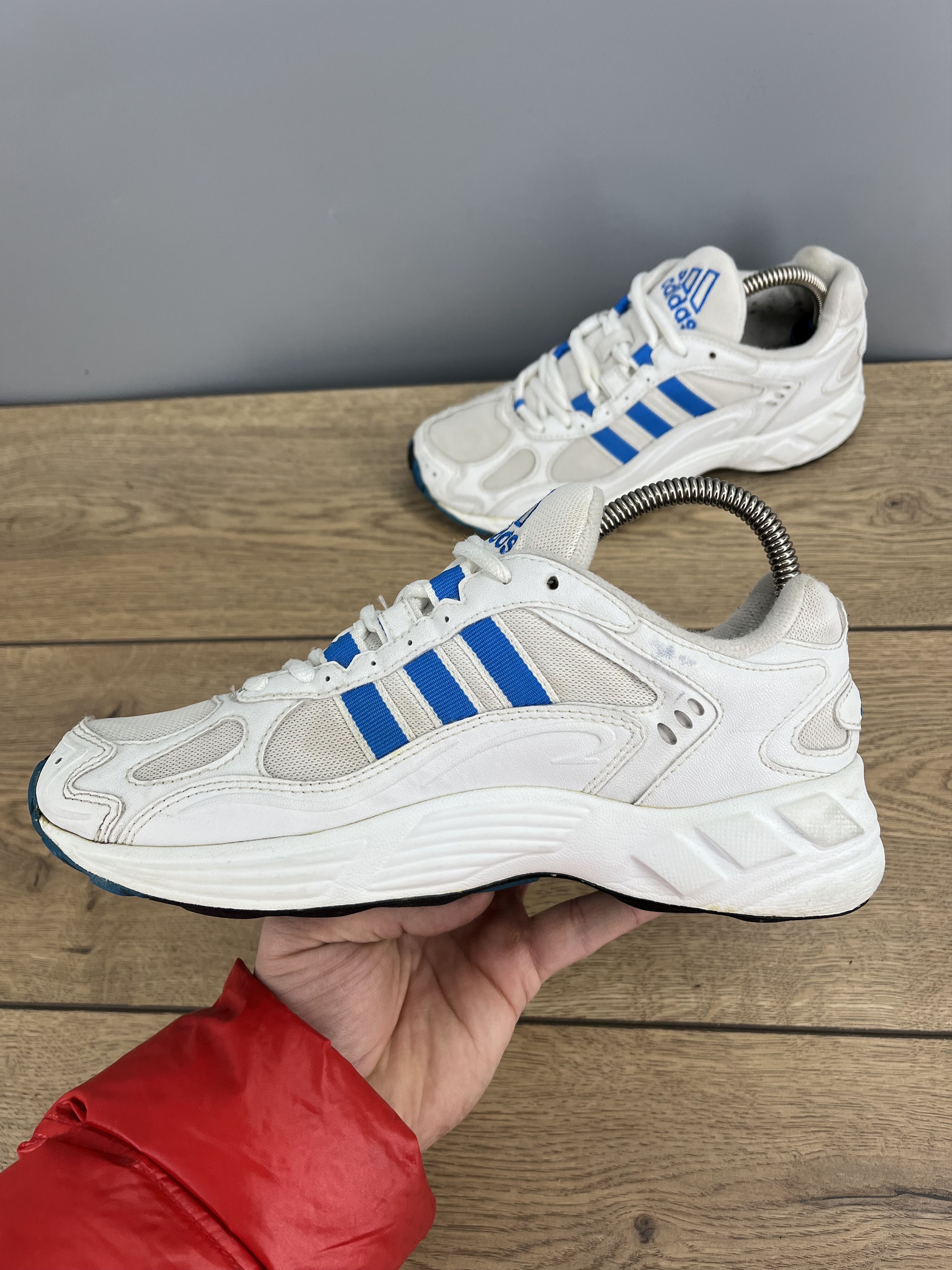 Adidas Vintage 90s Adidas Sneakers White Blue Trainers EU 38 Size US 6.5 / IT 36.5 - 3 Thumbnail