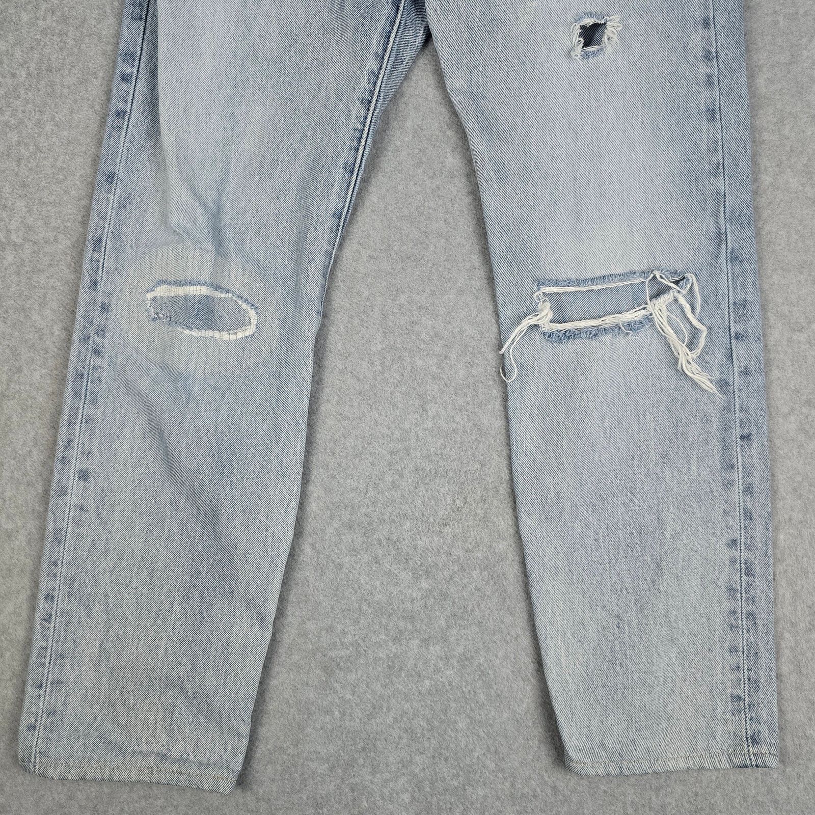 Levi's Levi's 501 Jeans 28x28 Button Fly Joe Cool Snoopy Patch Size US 28 / EU 44 - 8 Thumbnail
