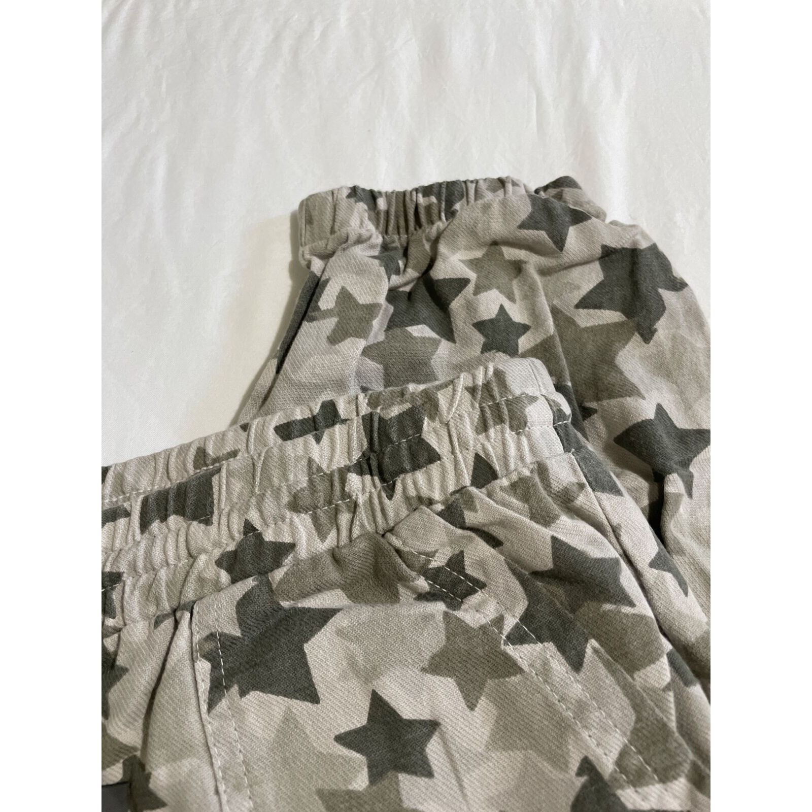 MONROW Monrow · Star Camo Joggers · Size Large · Elastic Waist Size 32" / US 10 / IT 46 - 3 Thumbnail