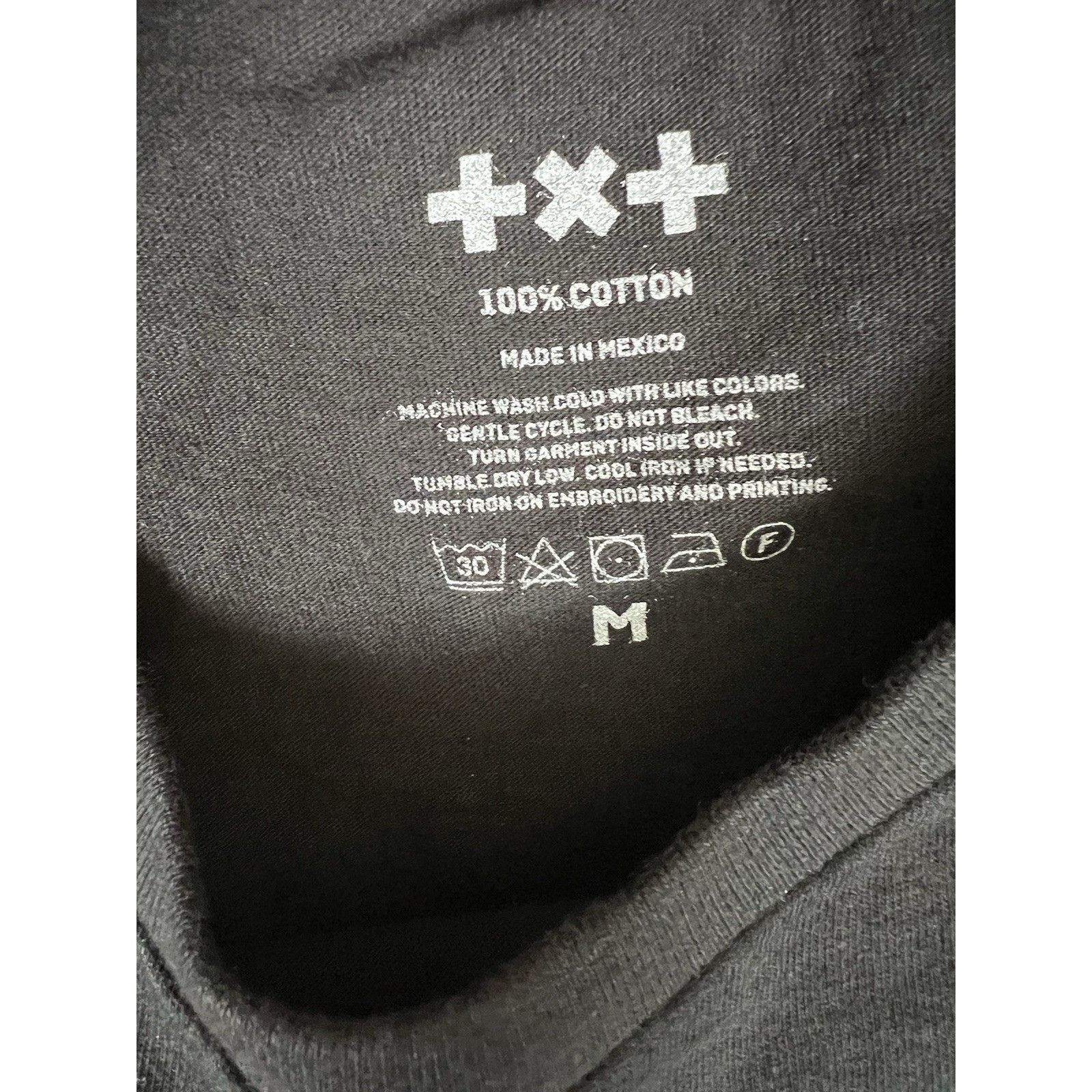 TXT TXT Tomorrow X Together World Tour Act Promise US T-Shirt Si Size US M / EU 48-50 / 2 - 6 Thumbnail