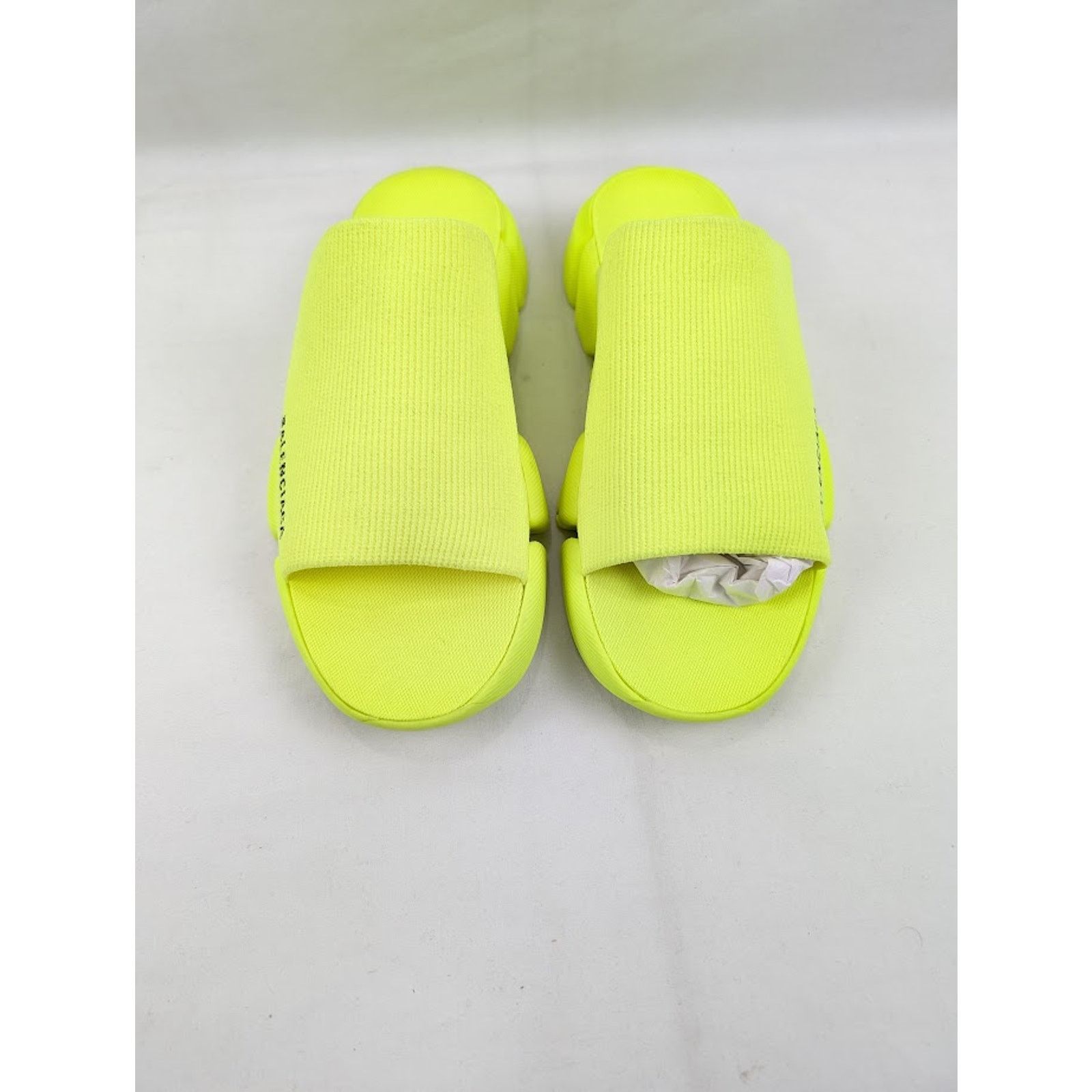 Balenciaga o1rshd1 Speed 2.0 Slides in Fluo Yellow Size US 11 / EU 44 - 14 Thumbnail