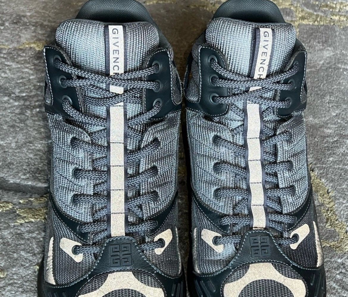 Givenchy GIVENCHY⚡️"Giv 1 TR Mountain" Size EU42/9US Gray sneakers Size US 9 / EU 42 - 4 Thumbnail