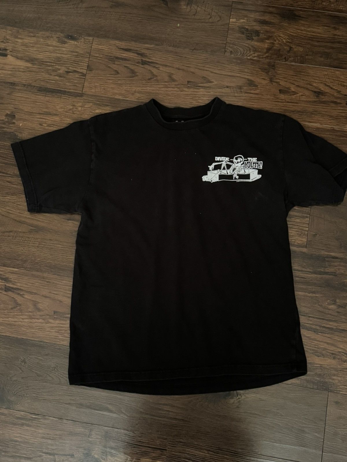 Divide The Youth Dividetheyouth halloween tee Size US L / EU 52-54 / 3 - 1 Thumbnail
