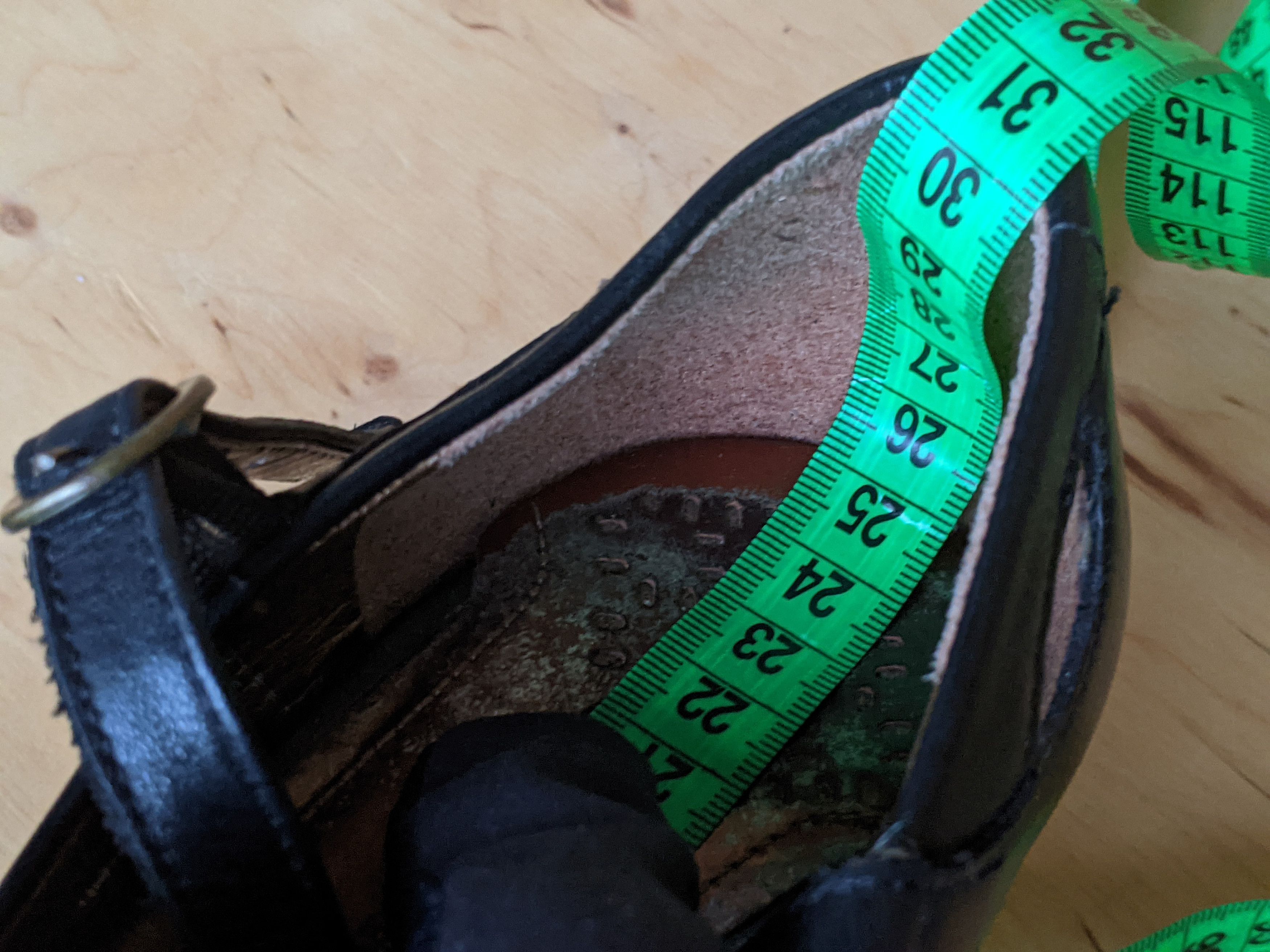 Clarks Clarks Mary Jane Heels Buckle Shoes Vintage Prada Gucci Size US 8.5 / IT 38.5 - 20 Thumbnail