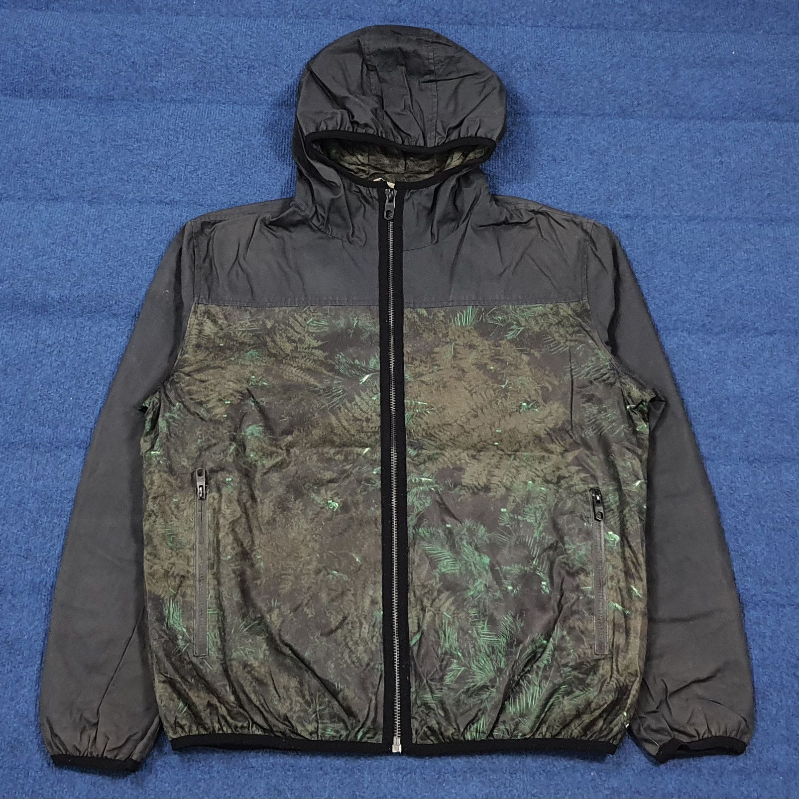 Zara Vintage Zara Man Floral Windbreaker Jacket Botanical C289N5 Size US M / EU 48-50 / 2 - 1 Thumbnail