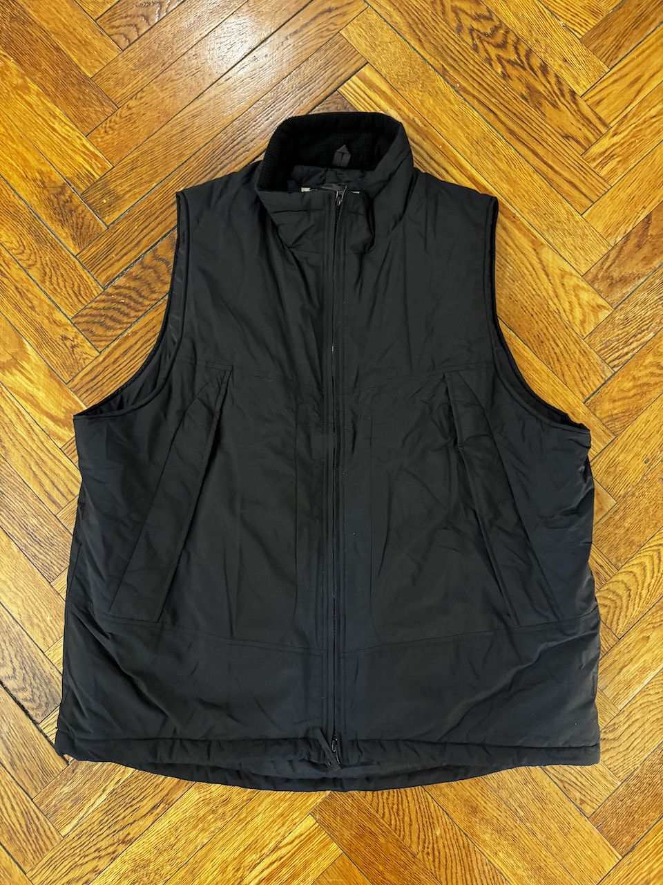 image of Freaks Store Pcu Primaloft Vest in Black, Men's (Size Medium)