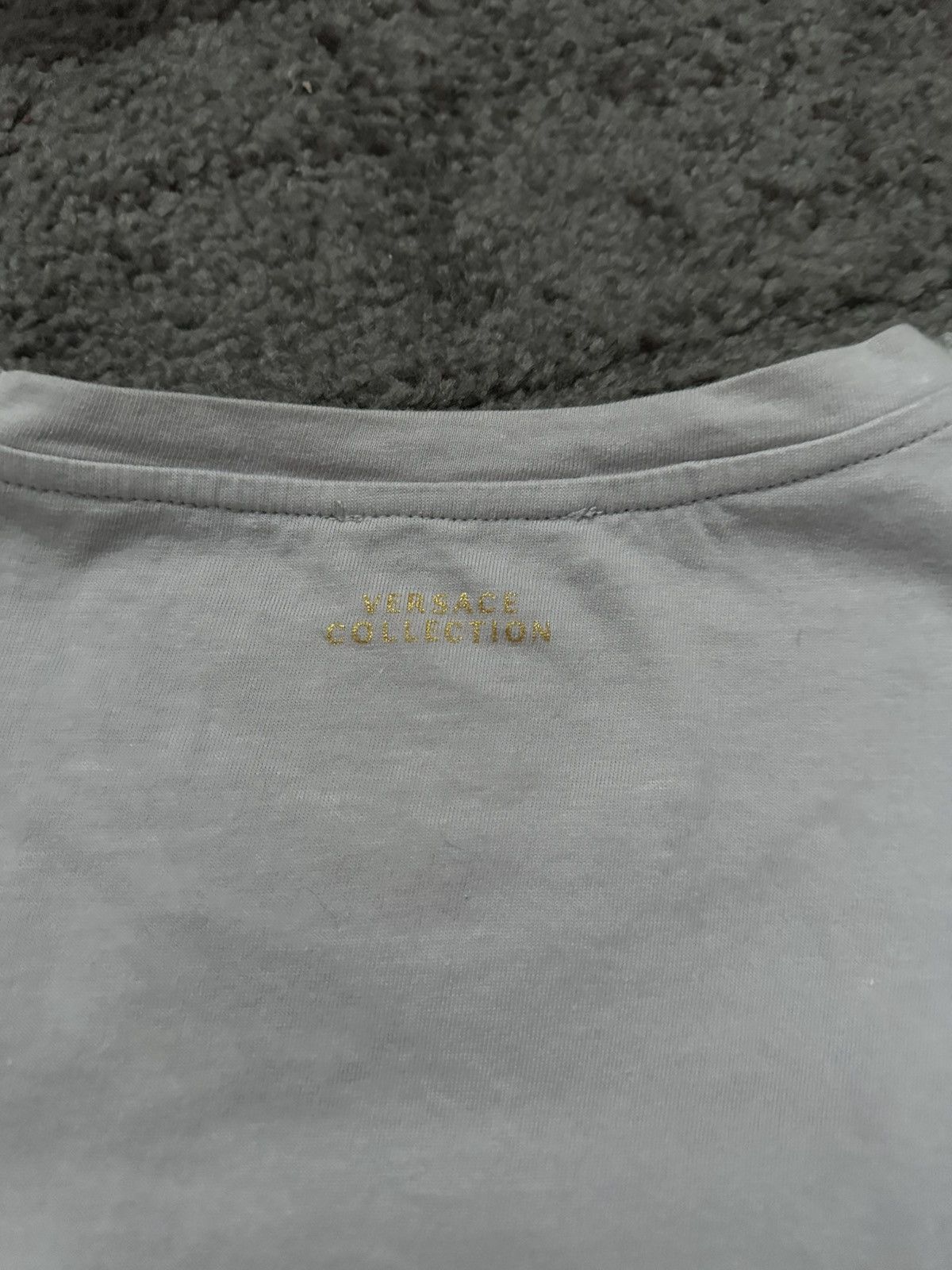 Versace Versace T shirt Grey/Gold Size US L / EU 52-54 / 3 - 4 Thumbnail