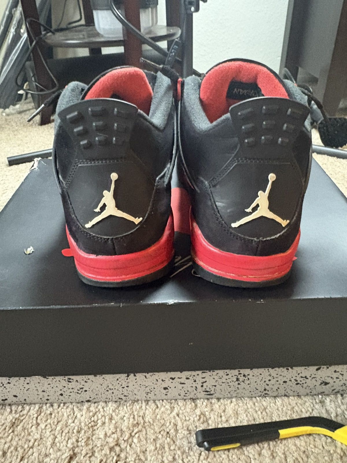 Jordan Brand Jordan 4 red thunder size 9.5 | Grailed