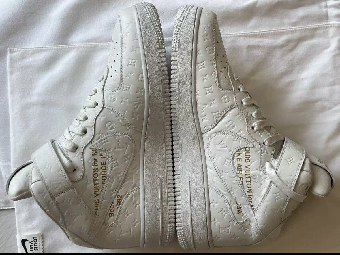 Louis Vuitton Nike x Louis Vuitton White Air Force 1 Sneakers 0079 Size US 8.5 / EU 41-42 - 3 Thumbnail