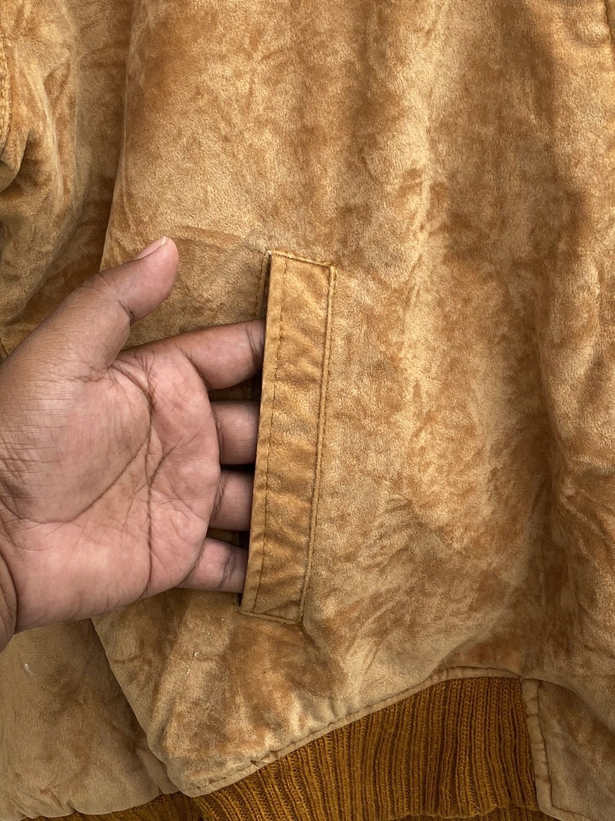 Japanese Brand × Vintage Vintage Japanese Brand Fur Skin Bomber jacket Size US L / EU 52-54 / 3 - 9 Thumbnail