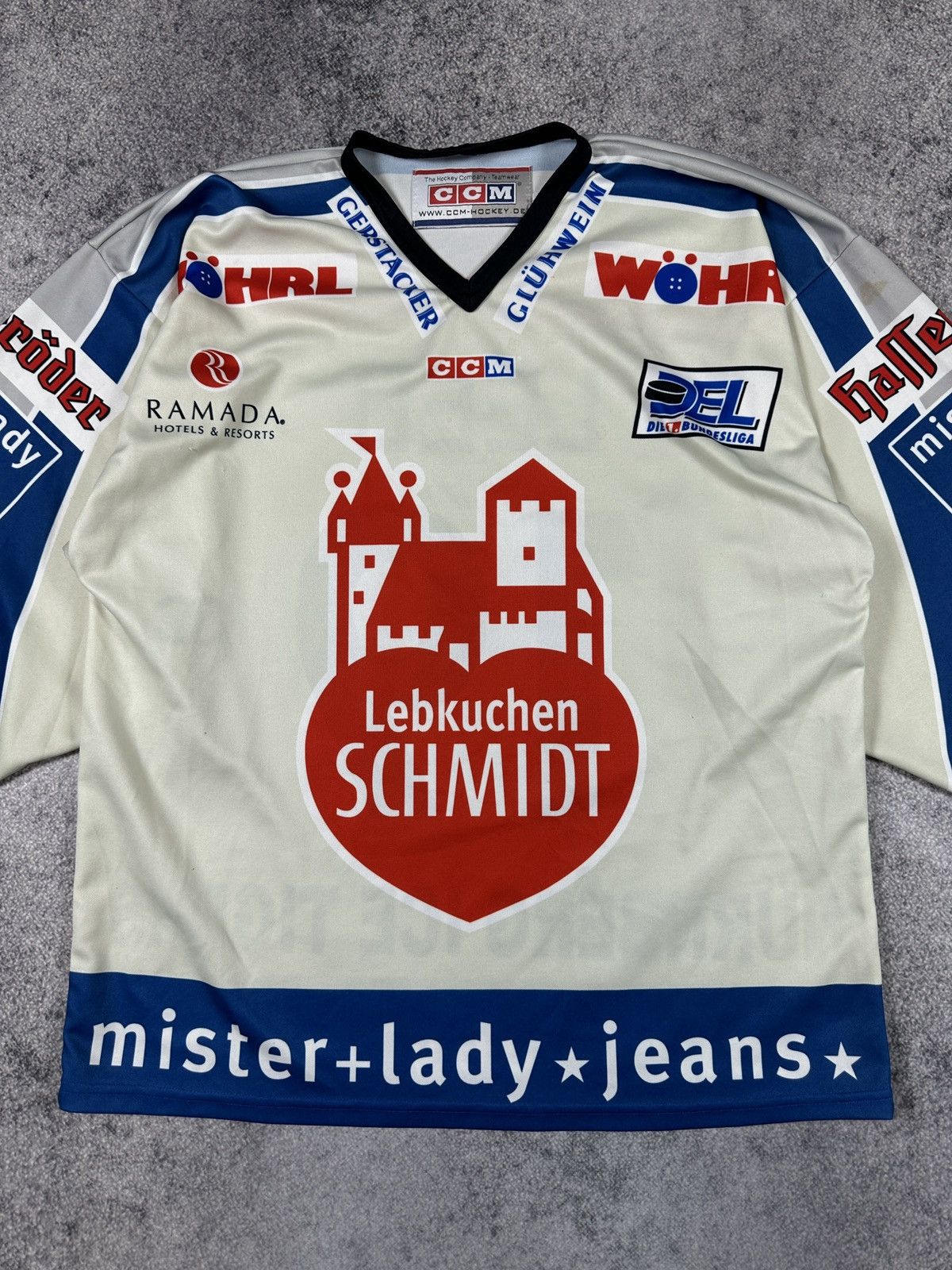 Ccm Vintage CCM Nurnberg Ice Tigers 19 Leeb Hockey Jersey Rare Size US XXL / EU 58 / 5 - 2 Thumbnail