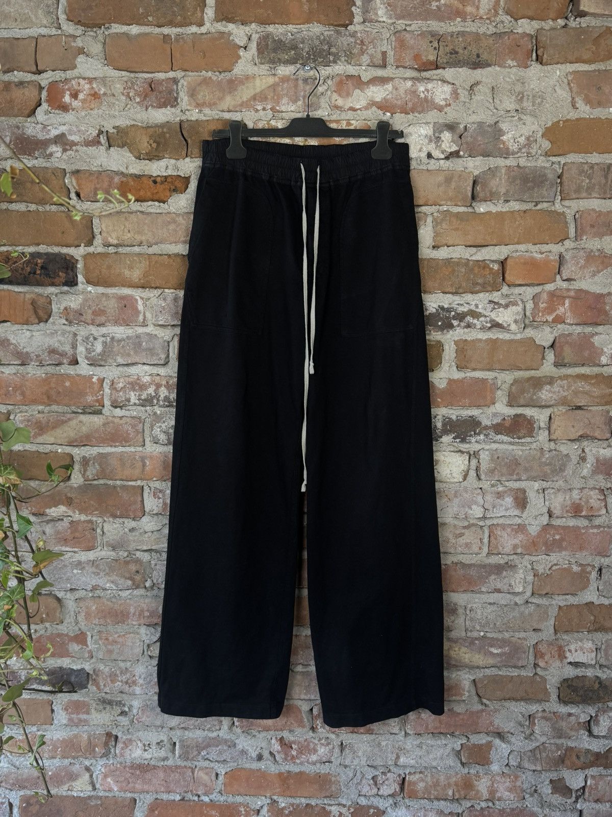 Rick Owens Drkshdw rick owens DRKSHDW wide leg drawstring sweatpants Size US 31 - 1 Thumbnail