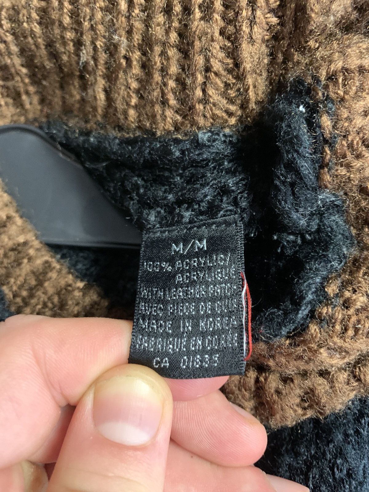 Japanese Brand × Other × Vintage Vintage Street Scenes Korean sweater Eagle leather logo ! Size US M / EU 48-50 / 2 - 9 Thumbnail