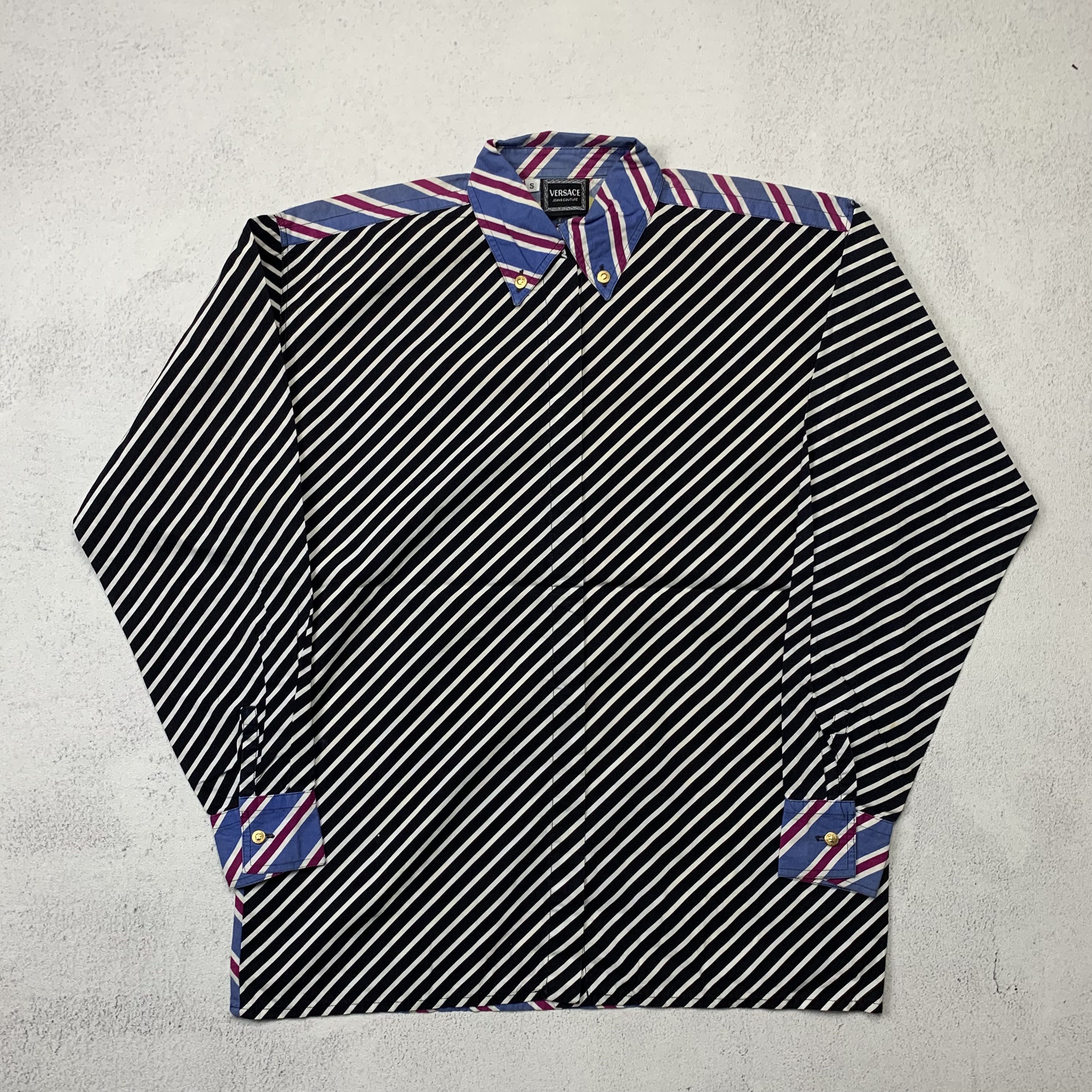Versace Vintage Versace Jeans Couture Button Up Shirt Size US S / EU 44-46 / 1 - 4 Thumbnail