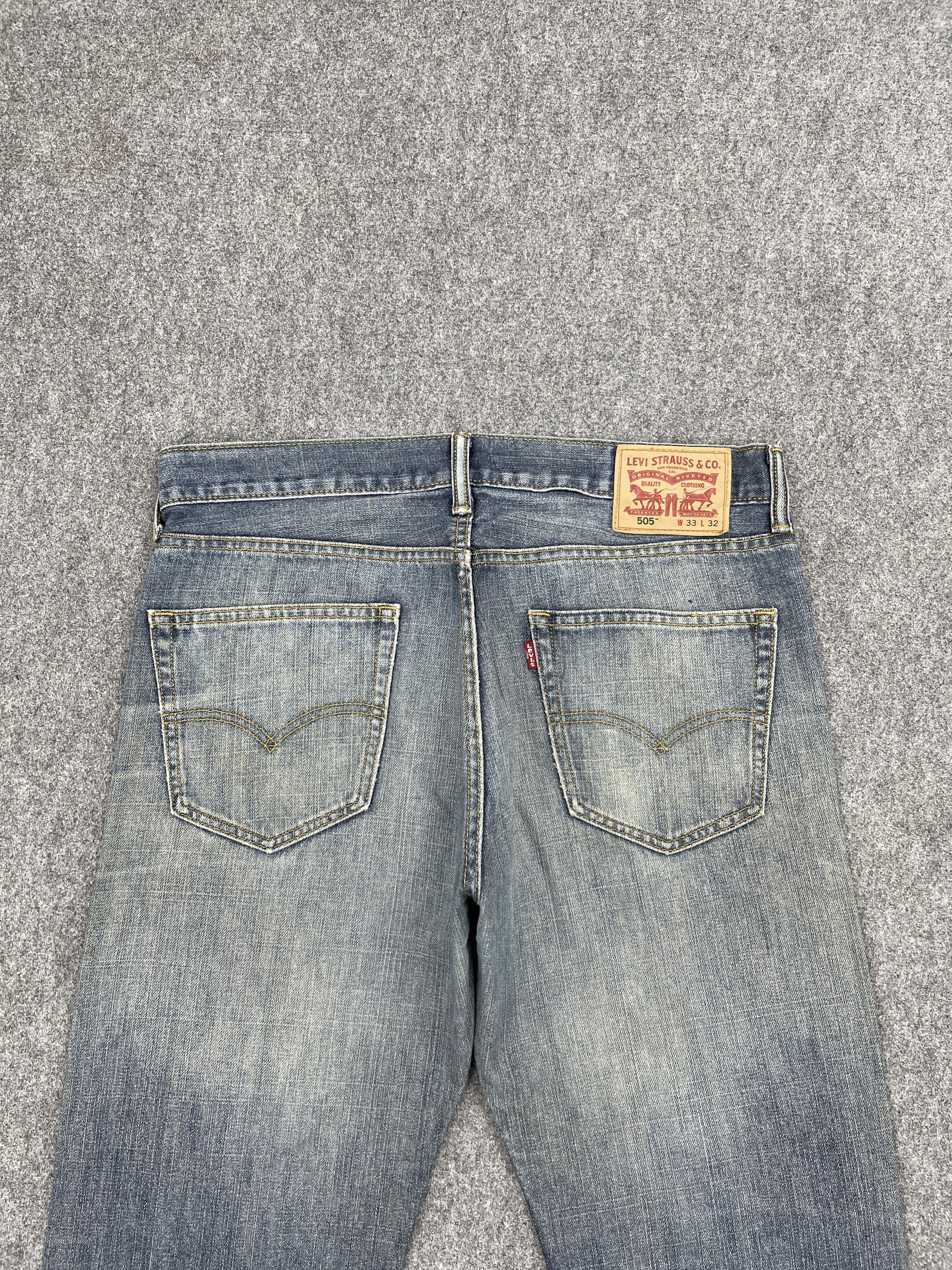 Levi's × Vintage Distressed Vintage Levis 505 Faded Blue Jeans DP2559 Size US 34 / EU 50 - 4 Thumbnail