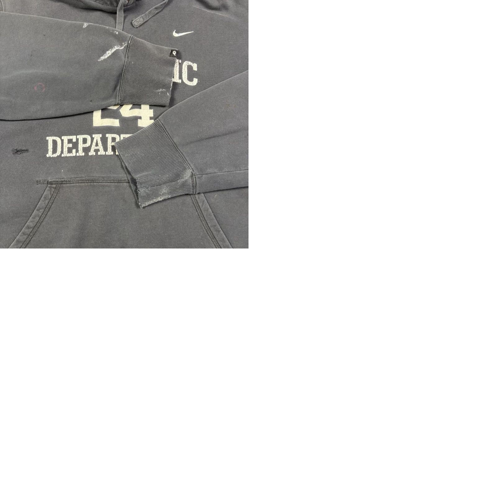 Nike VINTAGE Nike Athletic Department Black Hoodie Mens XL Distressed Size US XL / EU 56 / 4 - 9 Thumbnail