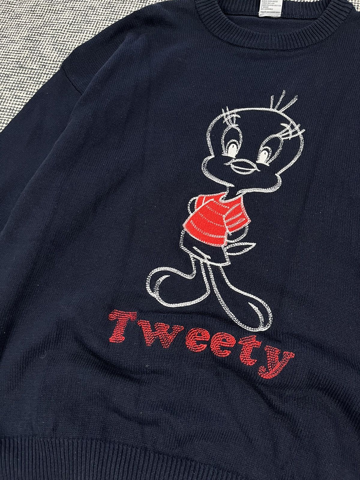 Vintage × Warner Bros ➕ 1998 vintage Warner Bros Tweety boxy sweater Size US XL / EU 56 / 4 - 4 Thumbnail