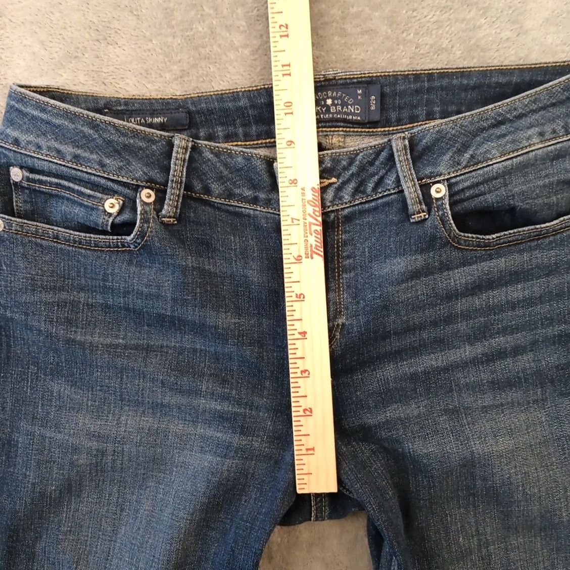 Lucky Brand Lucky Brand Lolita Skinny Jeans Womens Size 8 Blue Dark Wash Stretch 32x27.5 Jeans Mens? No. Size 30" / US 8 / IT 44 - 4 Thumbnail