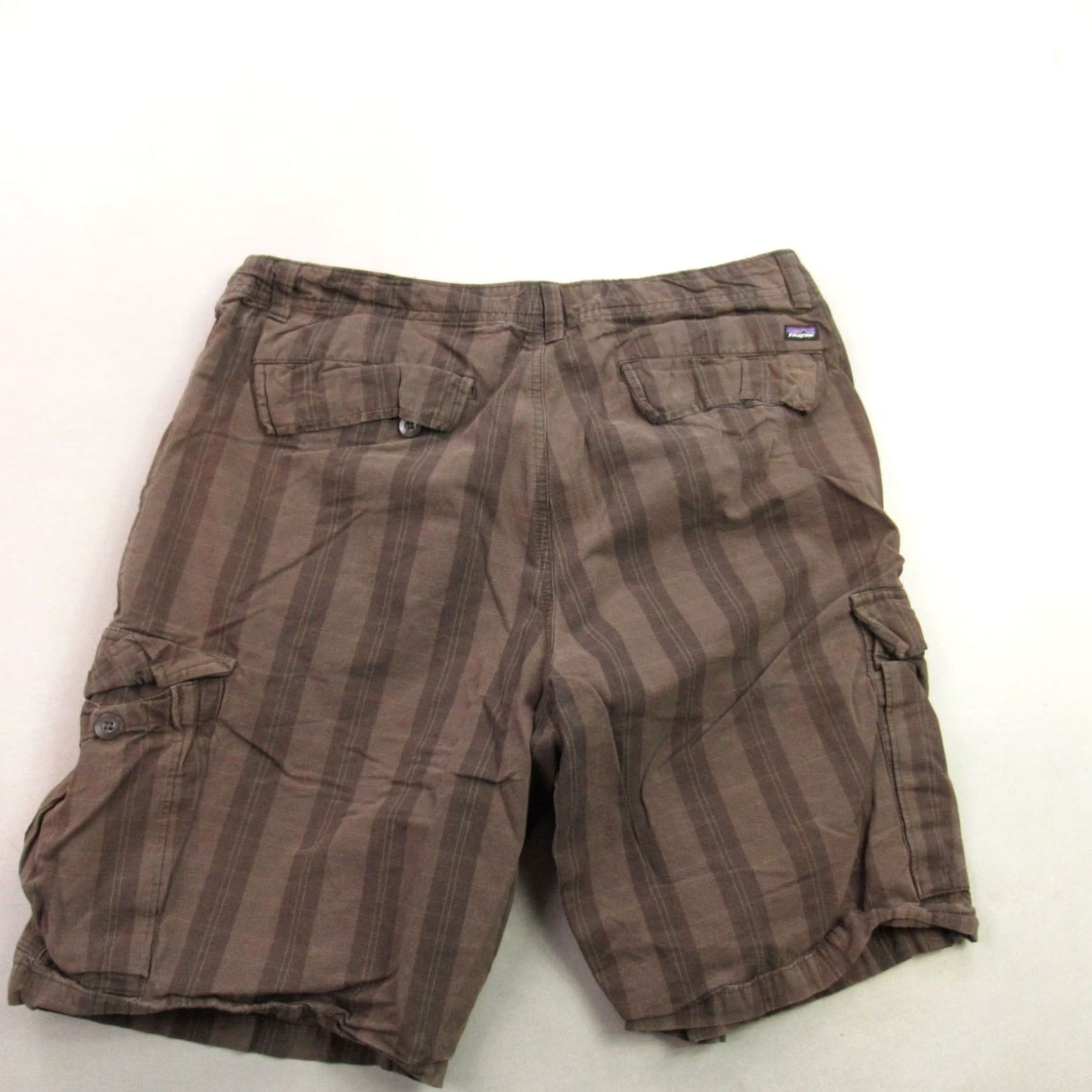 Patagonia Patagonia Shorts Mens 34 Pocket Button Lightweight Brown Hiking Cargo Plaid Size US 34 / EU 50 - 7 Thumbnail