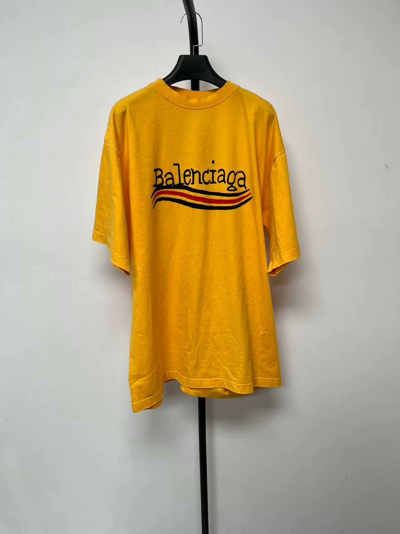 Balenciaga Balenciaga Letter Print Short Sleeve T-Shirt Size US L / EU 52-54 / 3 - 1 Thumbnail