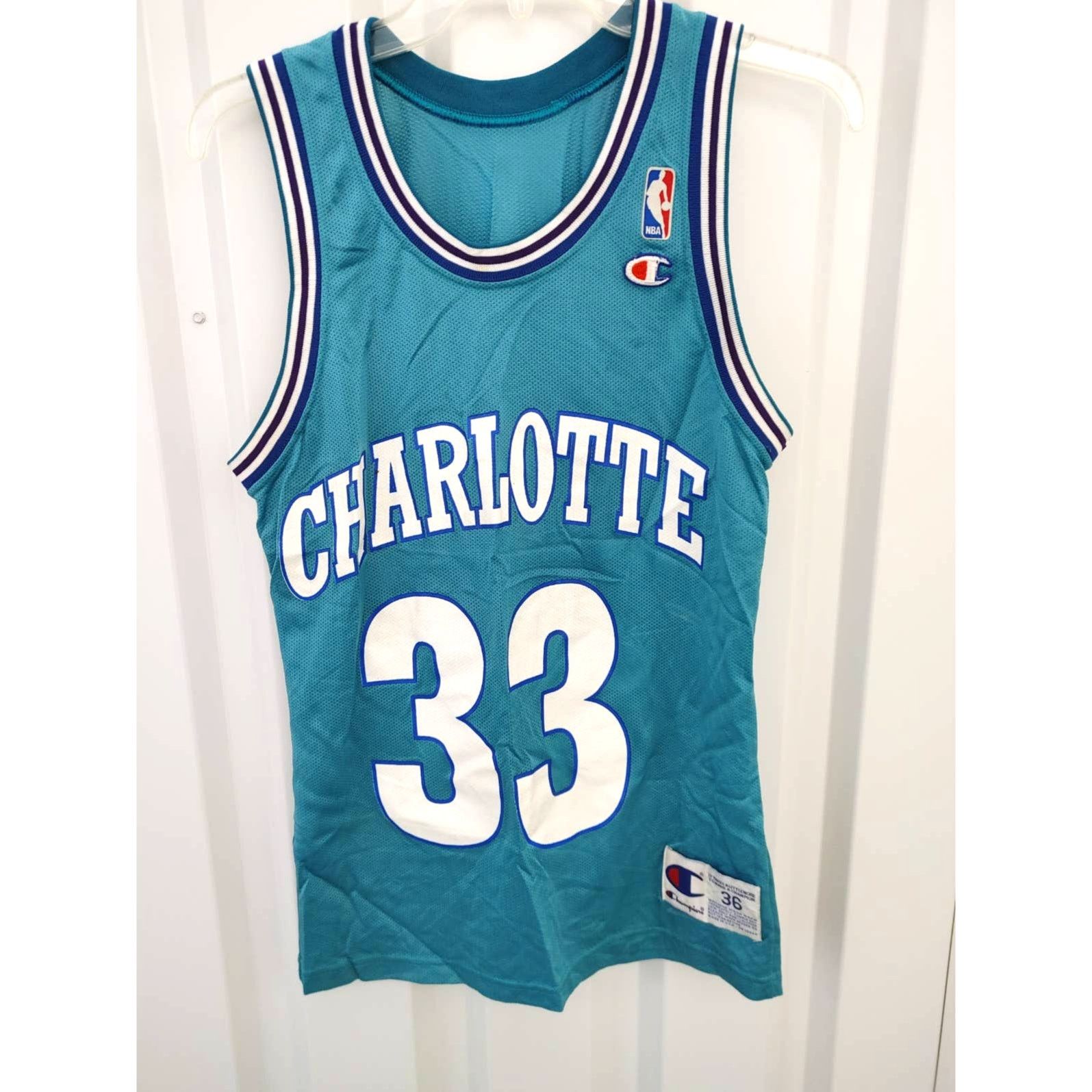 Other Vintage Champion Mourning #33 Charlotte Hornets Jersey Sz 36 Size US M / EU 48-50 / 2 - 1 Thumbnail