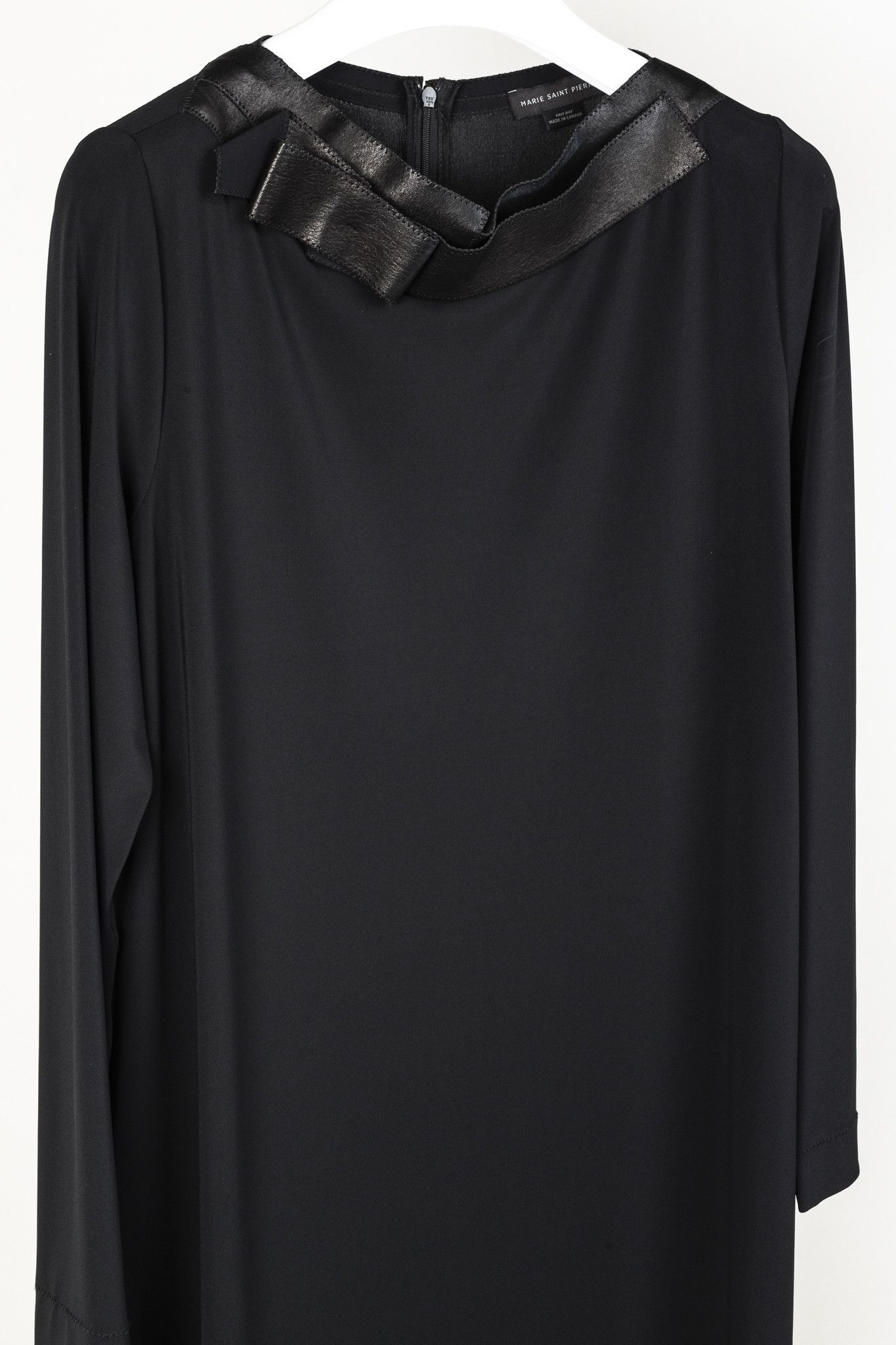 Marie Saint Pierre Marie Saint Pierre Black Crepe Leather-Bow Long-Sleeve Dress Size L / US 10 / IT 46 - 3 Thumbnail