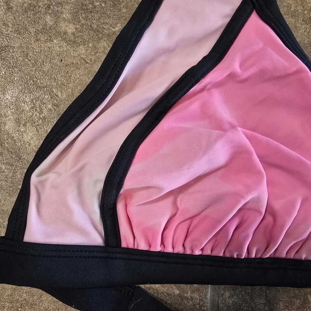 Designer Pink Black Lined XHLN Bikini Top Size ONE SIZE - 3 Thumbnail