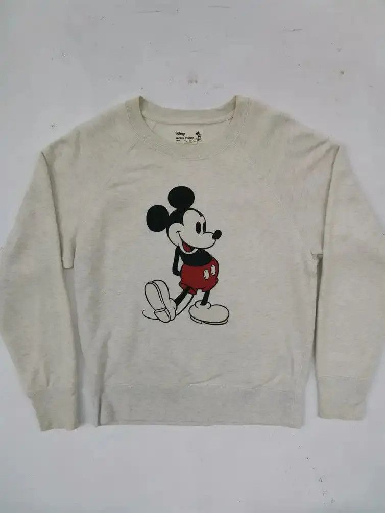Disney × Mickey Mouse × Uniqlo Uniqlo Disney Mickey Stands Big Logo Sweatshirt Size US S / EU 44-46 / 1 - 1 Thumbnail