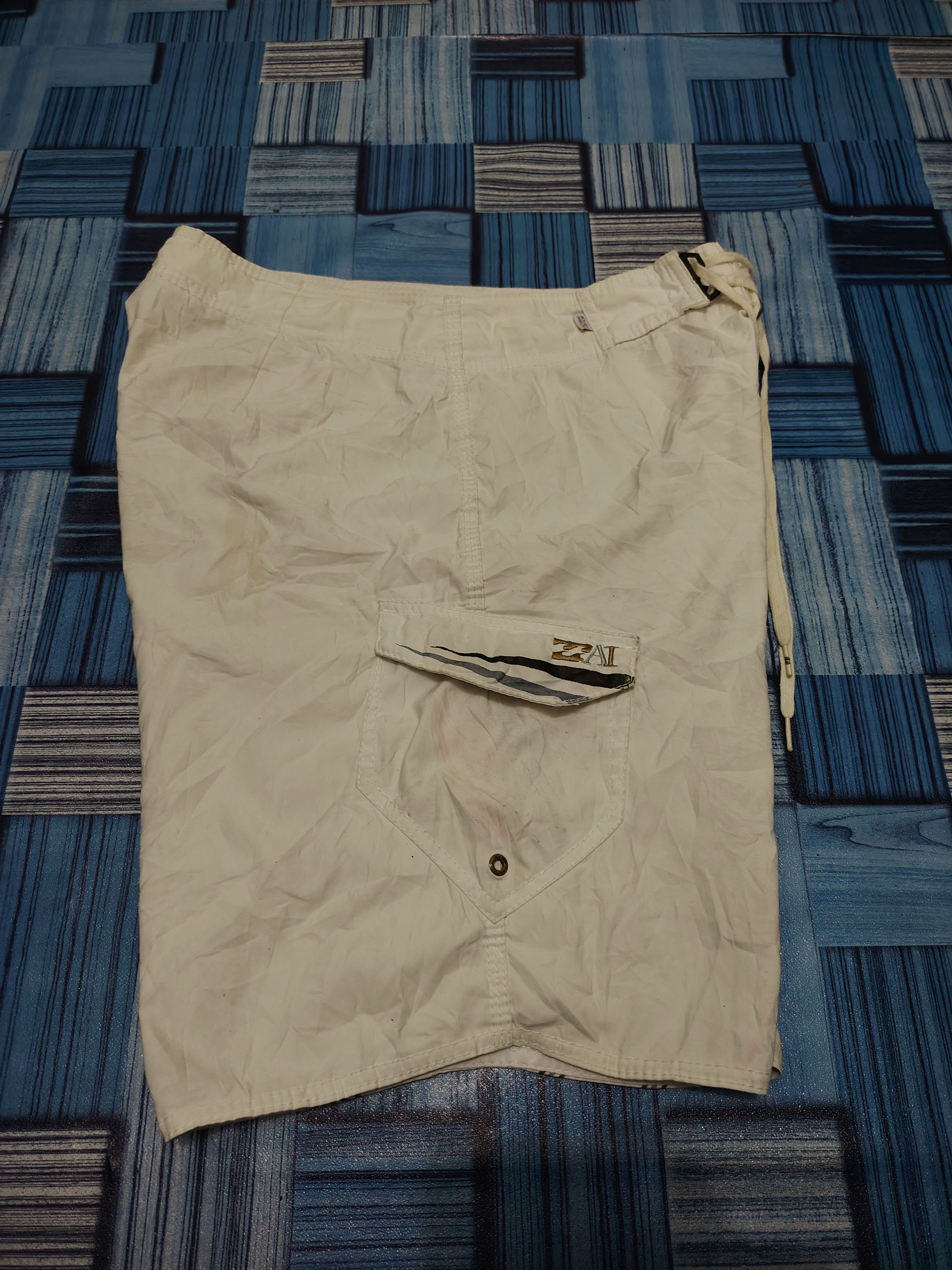 Billabong vtg billabong short Pants Size US 31 - 16 Thumbnail