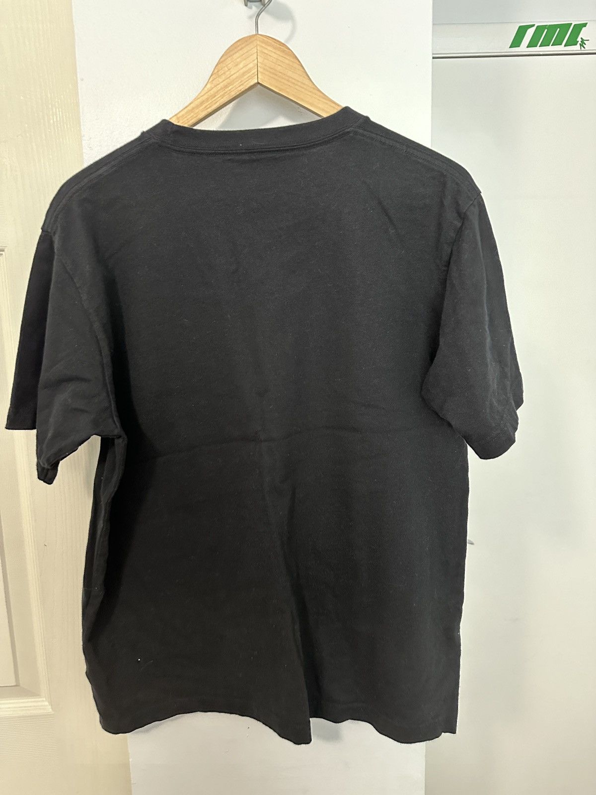 Uniqlo Uniqlo black graphic tee Size US L / EU 52-54 / 3 - 3 Thumbnail