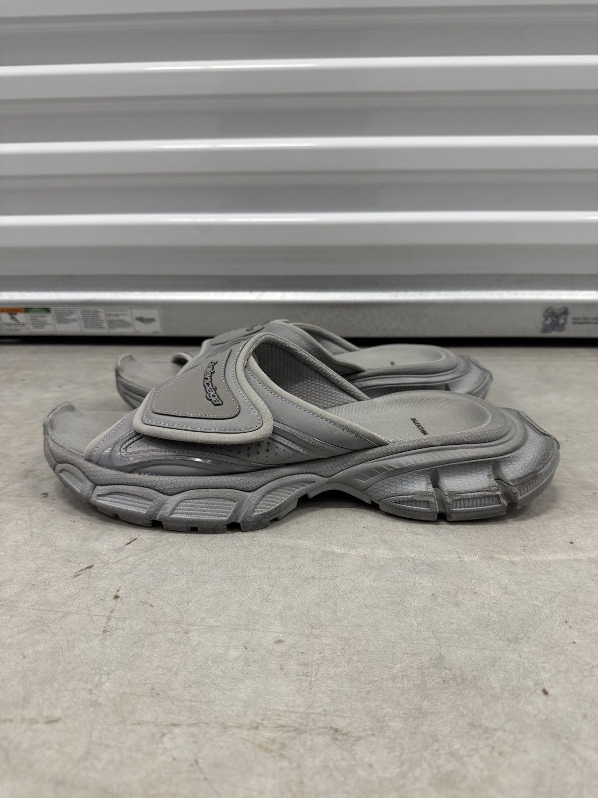 Balenciaga Balenciaga 3XL Sandal Size US 11 / EU 44 - 2 Thumbnail