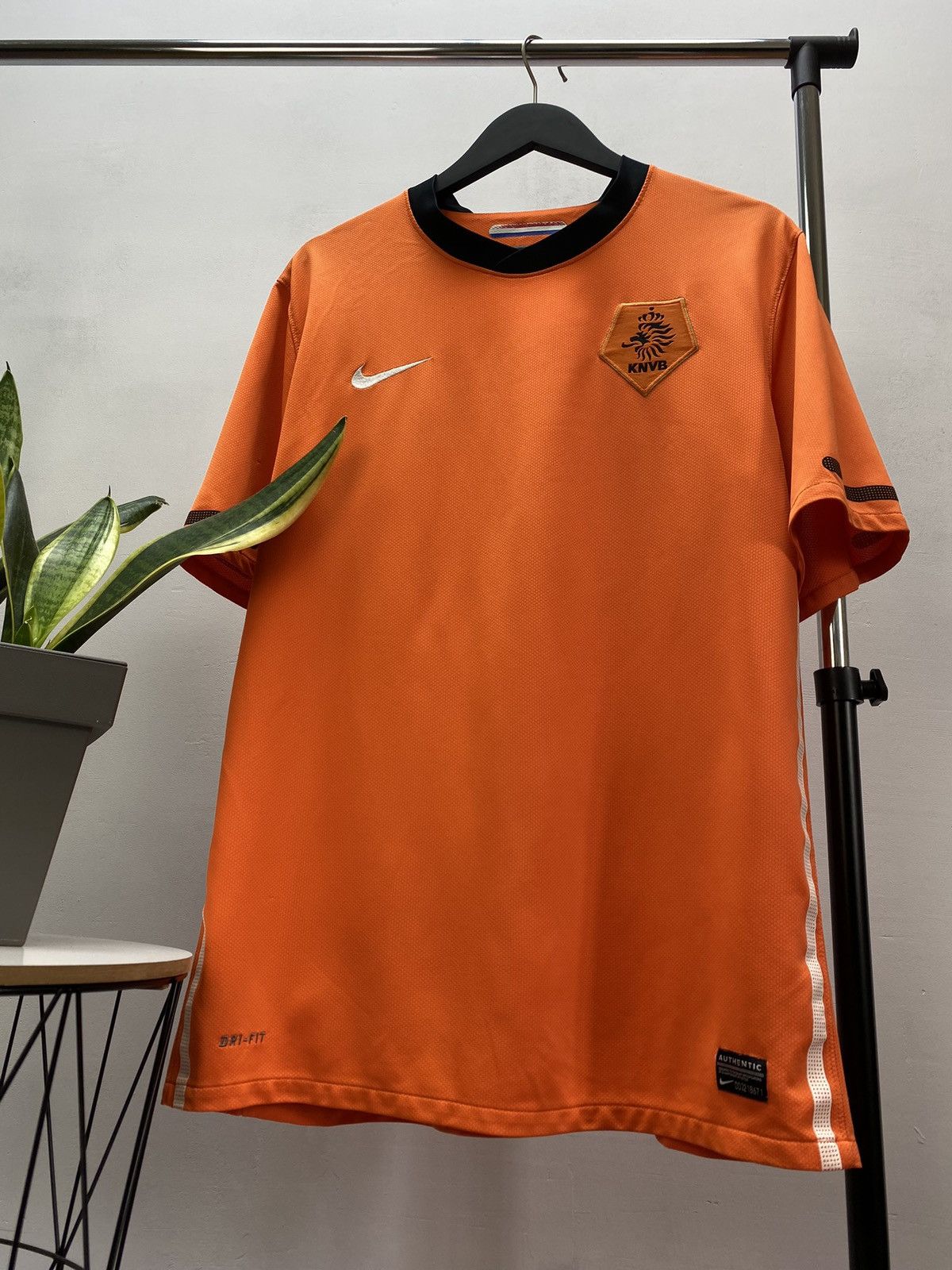 Nike NETHERLANDS TEAM 2010 2012 HOME FOOTBALL SHIRT SOCCER JERSEY Size US XL / EU 56 / 4 - 4 Thumbnail