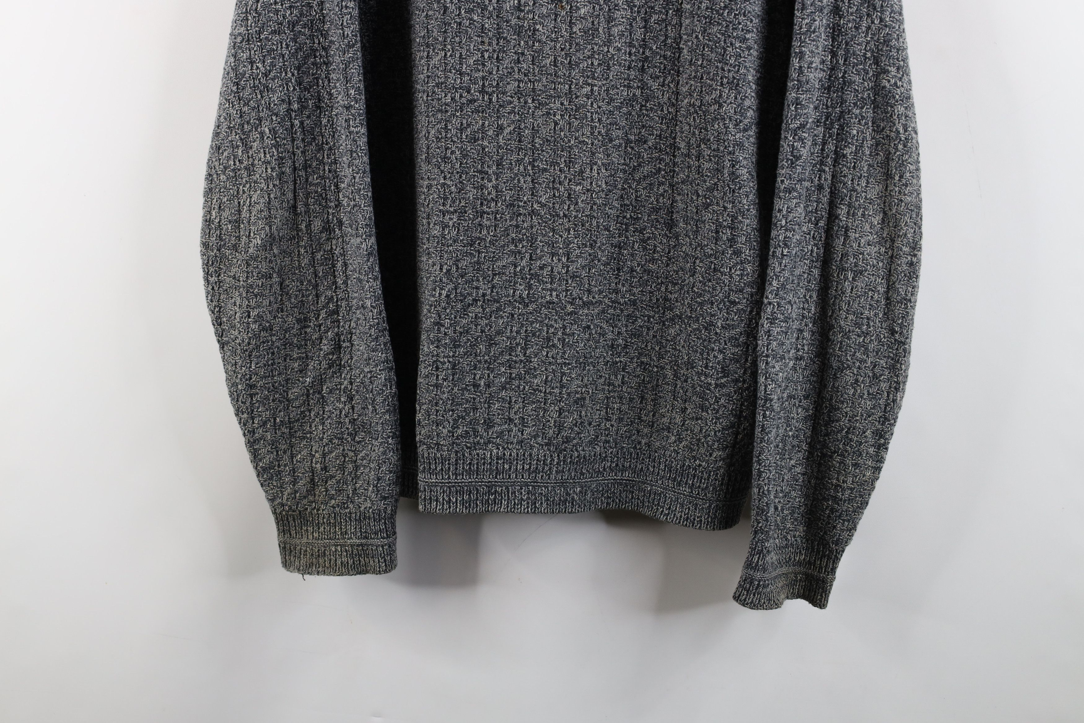 Vintage Vintage 90s Streetwear Framed Knit Crewneck Sweater Gray Size US M / EU 48-50 / 2 - 3 Thumbnail