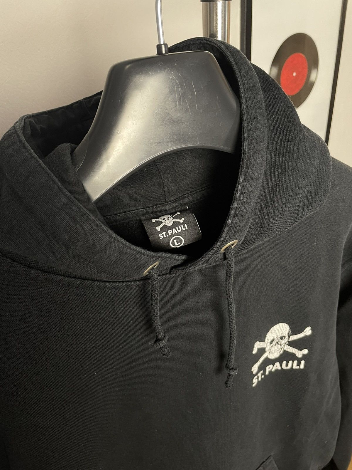 Vintage Vintage St.Pauli Skull Big Logo Hoodie L Size US L / EU 52-54 / 3 - 7 Thumbnail