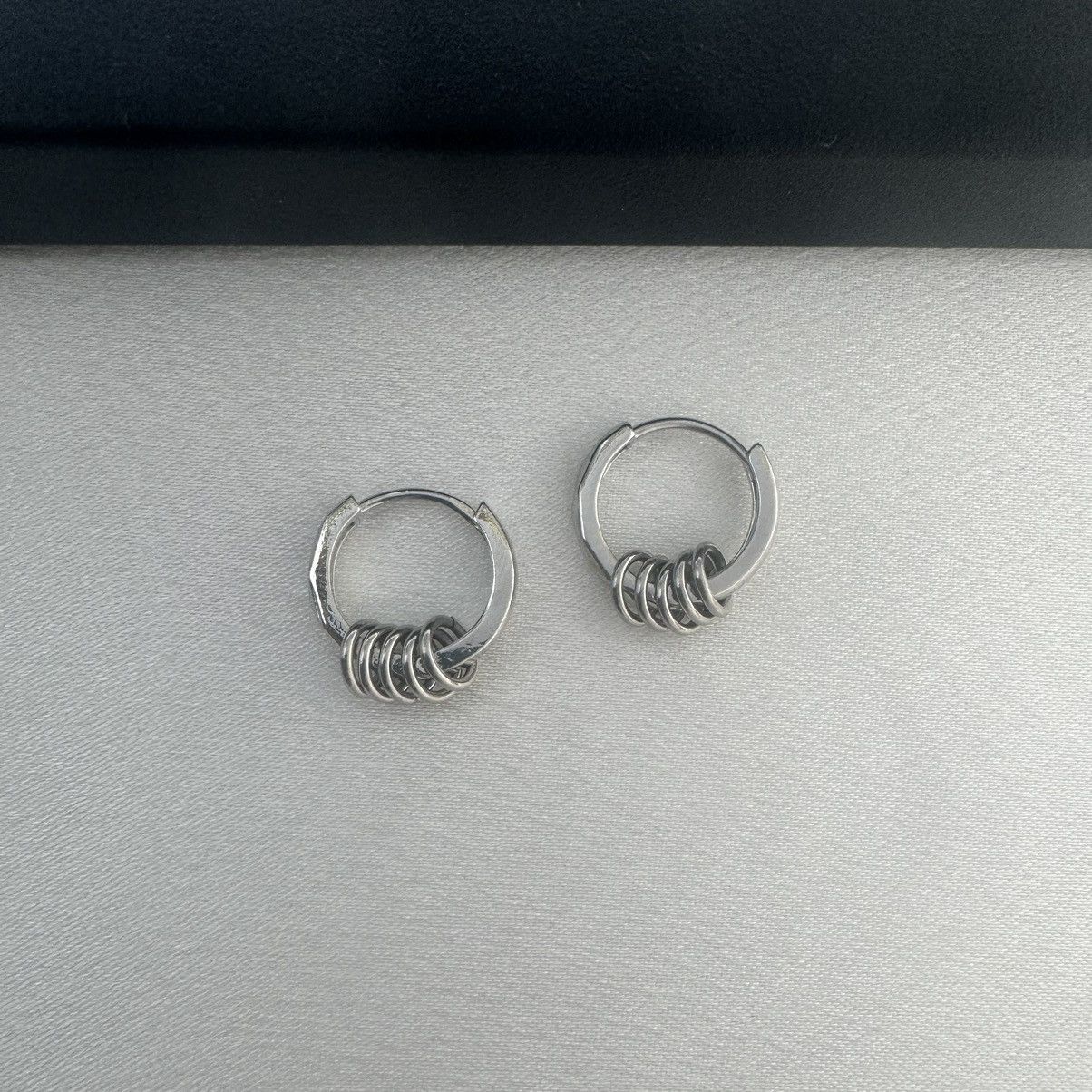 Other Small Hoop Earrings for Men Women Streetwear Unisex Style Size ONE SIZE - 1 Thumbnail