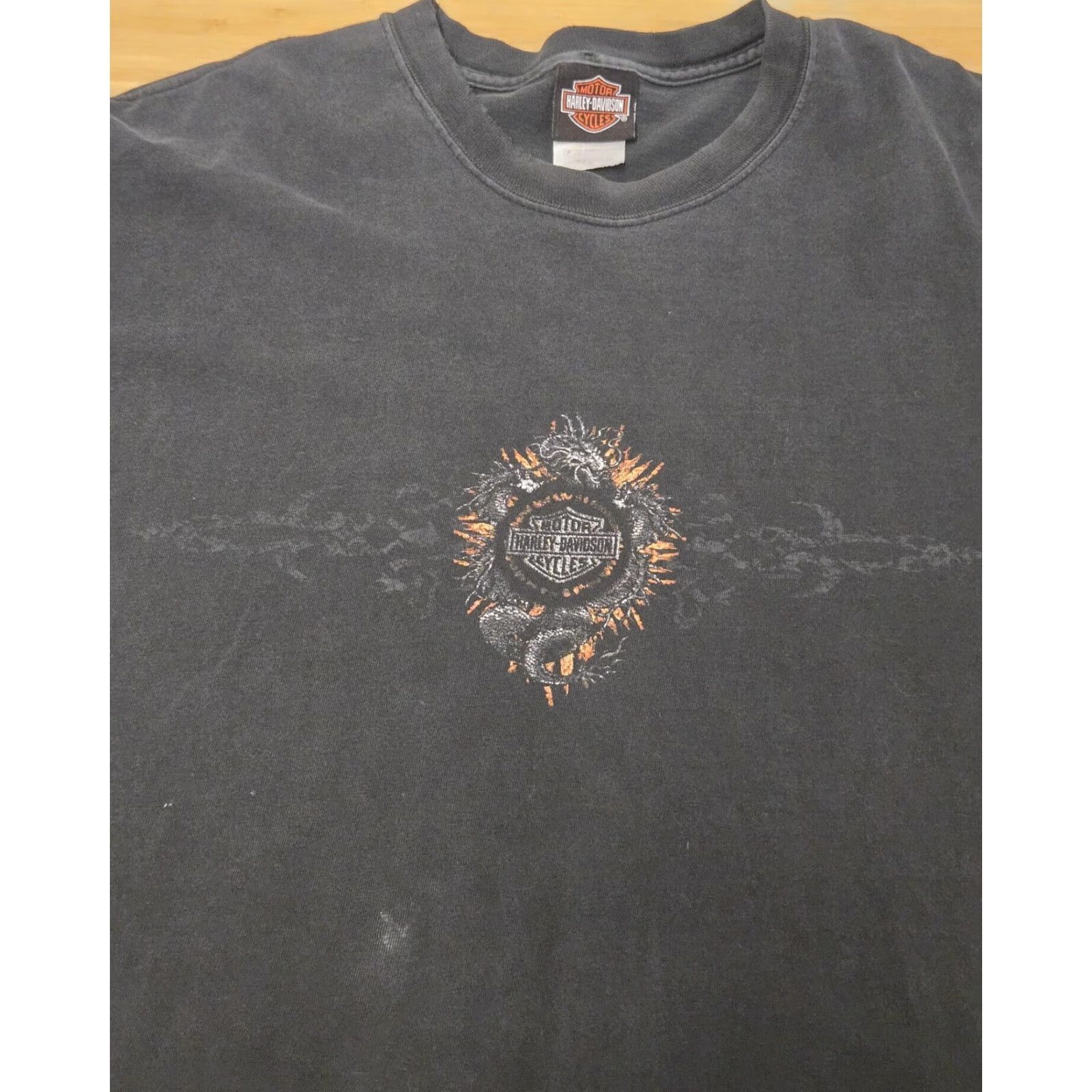 Harley Davidson VINTAGE Harley-Davidson Shirt Mens XL Black Dragon Latus Motors Gladstone Oregon 00s Graphic Print Crew Neck Short Sleeve 2XL Biker Motorcycle Size US XXL / EU 58 / 5 - 2 Thumbnail