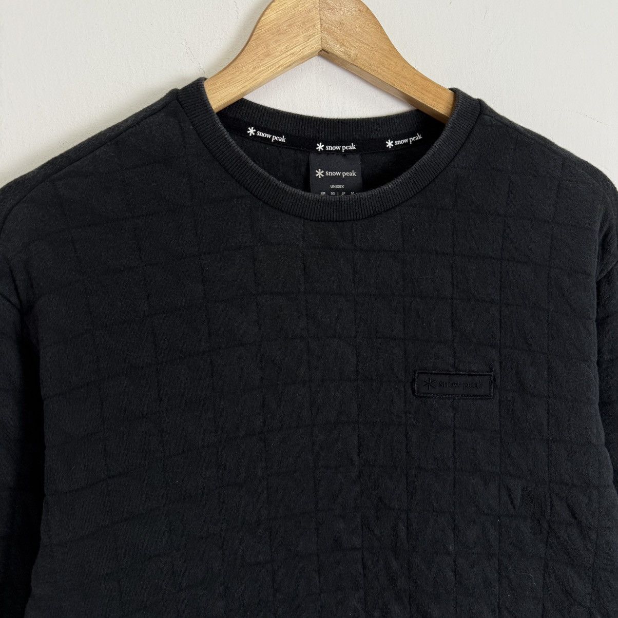 Snow Peak Quilted Sweatshirt.