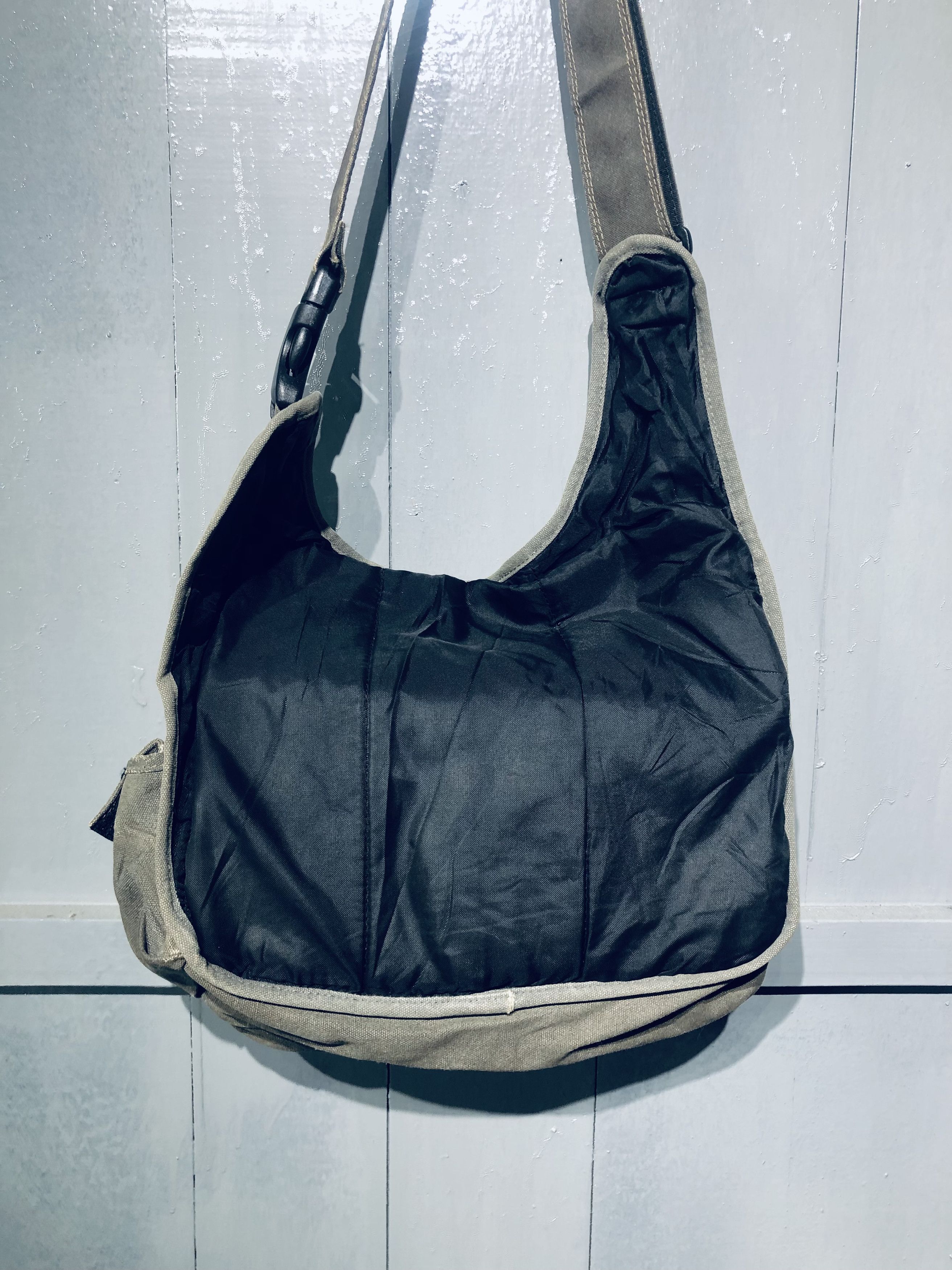 Japanese Brand JAPANESE XSIGNAL STREETWEAR FASHION STYLE CROSSBODY BAG Size ONE SIZE - 19 Thumbnail