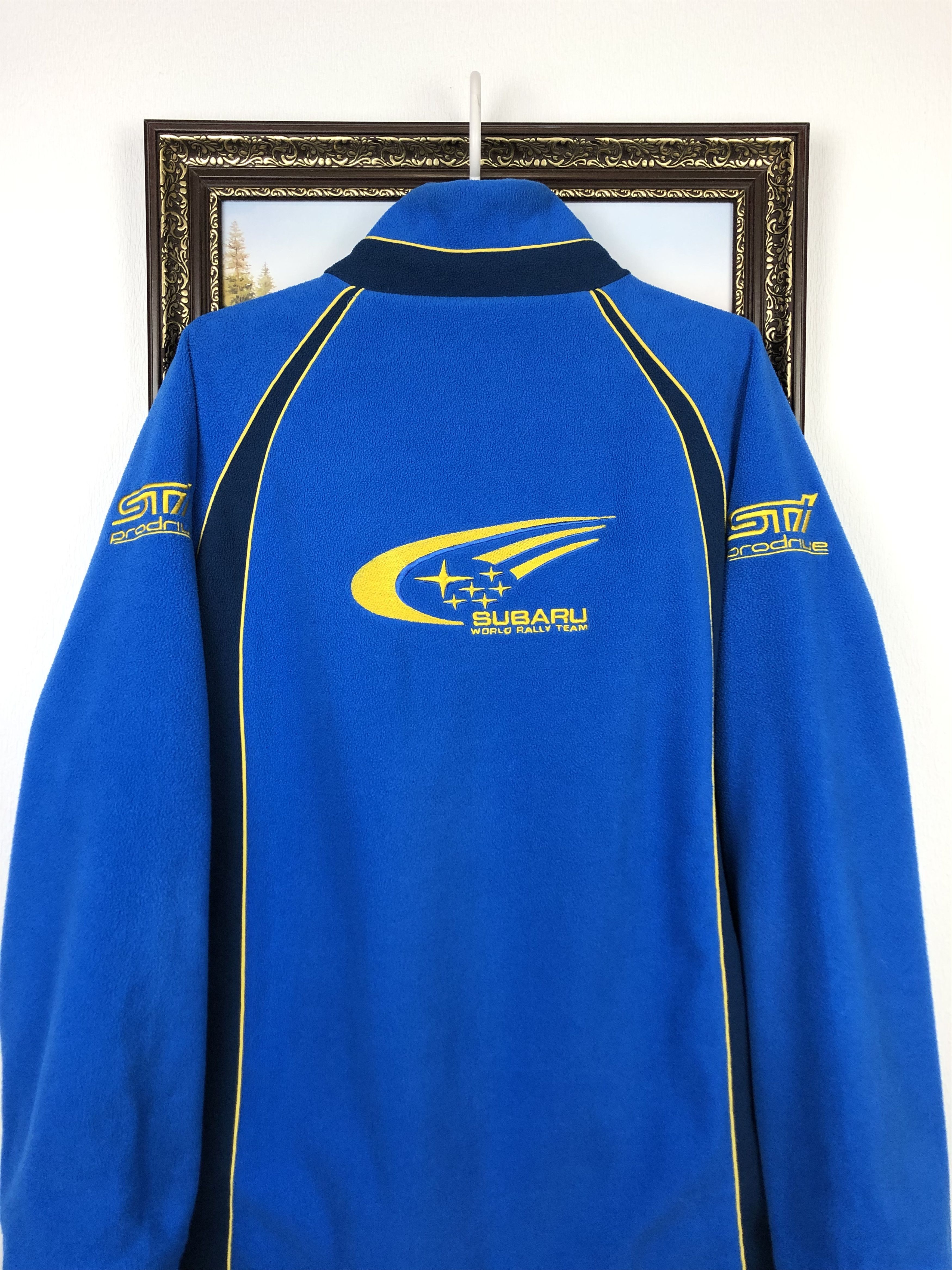 Vintage Vintage Subaru Racing Jacket Blue Marlboro Ferrari Fleece Size US L / EU 52-54 / 3 - 14 Thumbnail