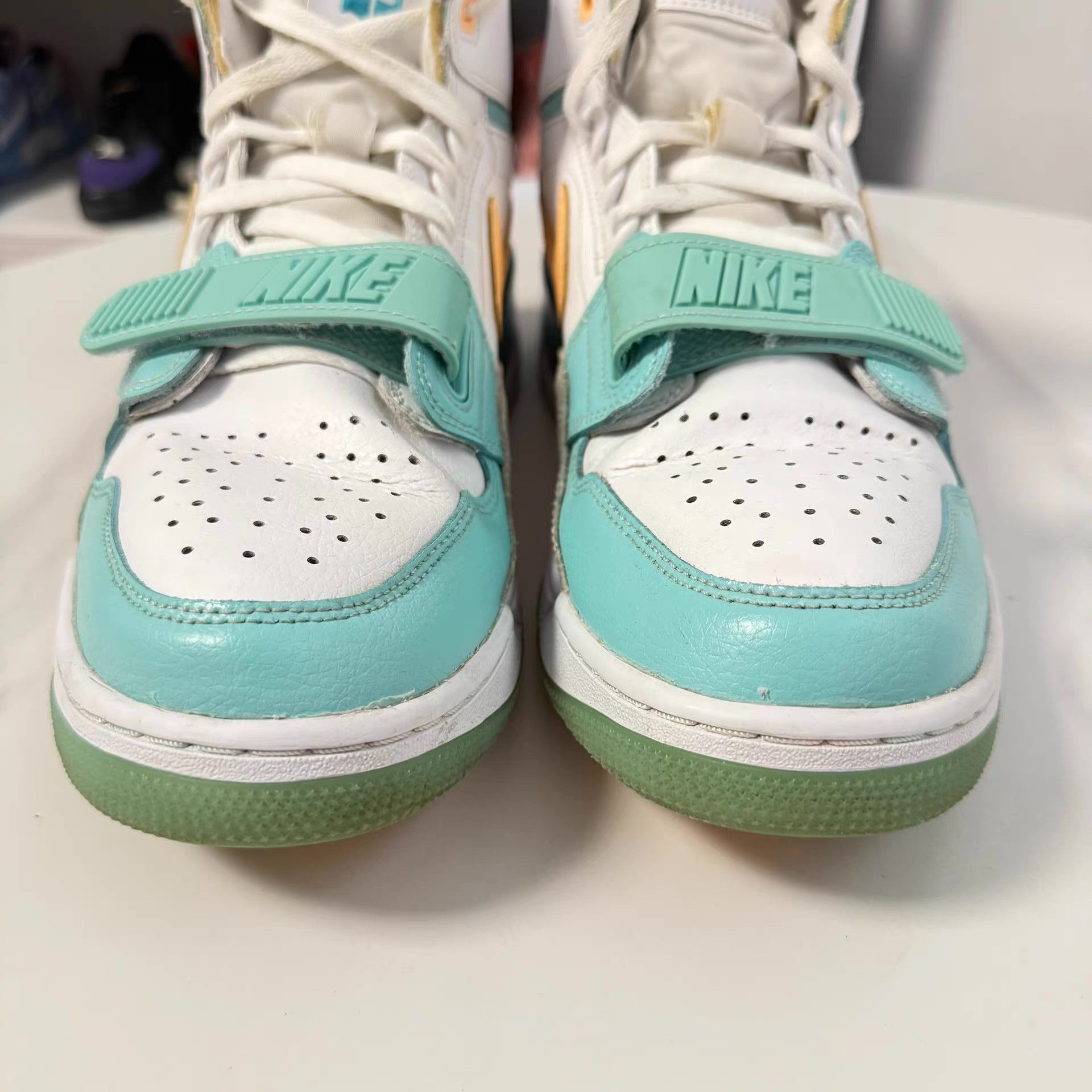 Nike Nike Air Jordan Legacy 312 Guo Ailun Q10 Size US 10.5 / EU 43-44 - 2 Thumbnail