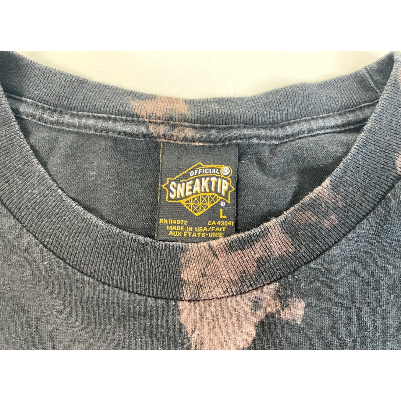 Vintage Men's Sneaktip Tie Dye T-Shirt Official Force vs Flight Made in USA Sz L Shirt Adults Black 100% Cotton Crew Neck Short Sleeve Mens Size US L / EU 52-54 / 3 - 5 Thumbnail