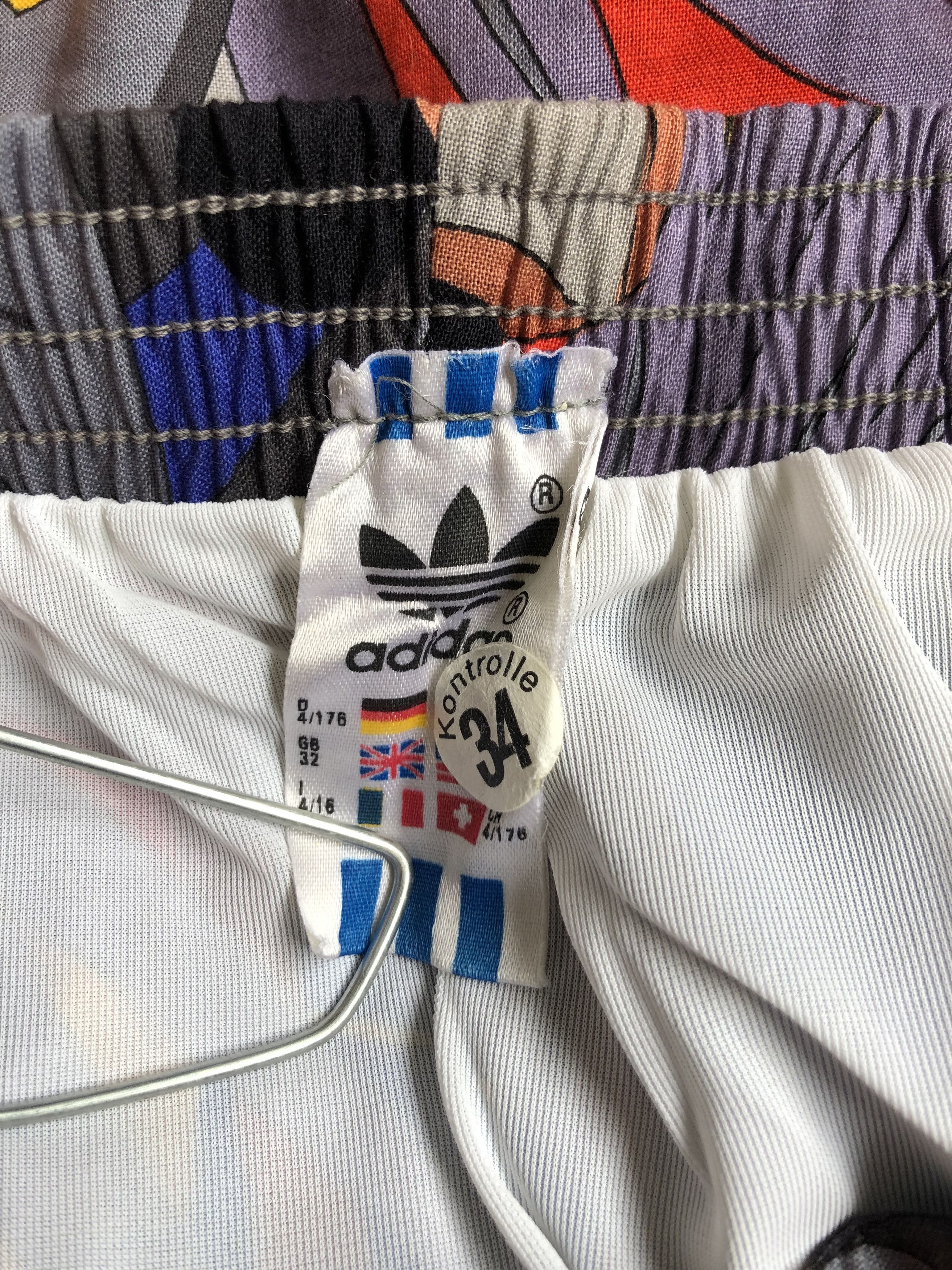 Adidas Vintage Adidas Shorts Made in West Germany Size US 32 D4 Size US 32 / EU 48 - 11 Thumbnail